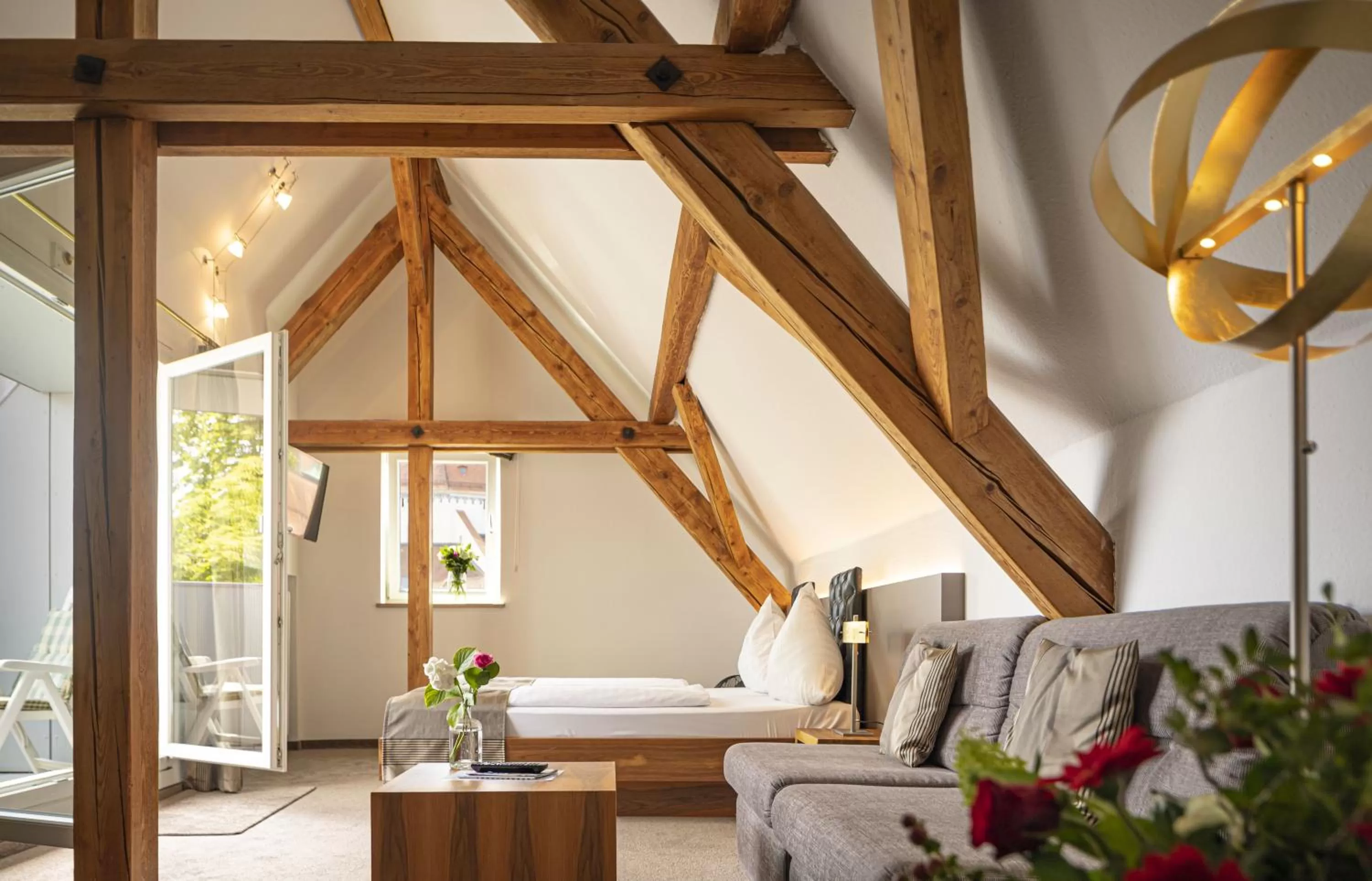 Day, Bed in Dom Hotel