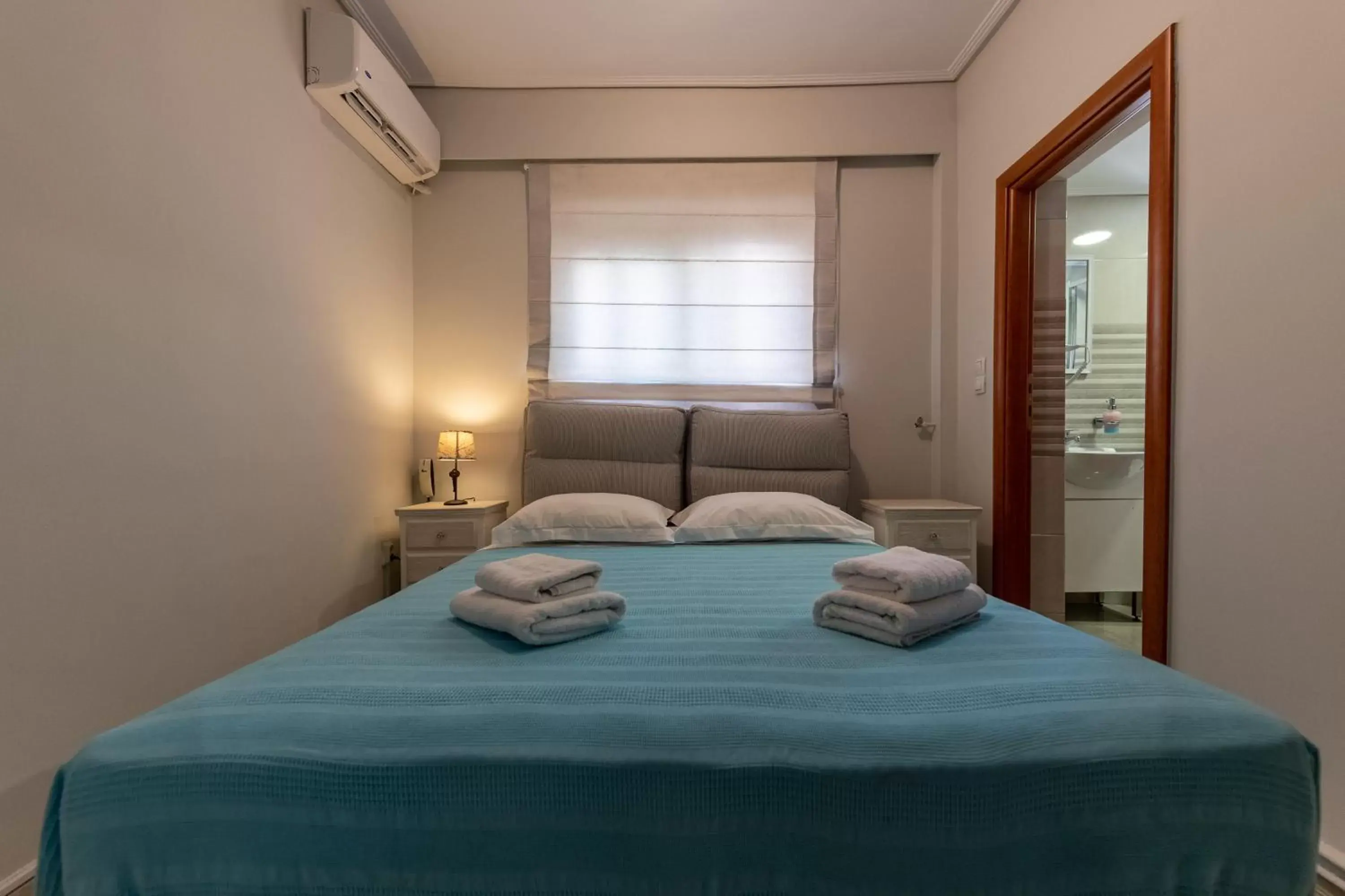 Standard Double Room in Apartments Tina FREE transfer from-to the airport Standard Double Room in Apartments Tina FREE transfer from-to the airport