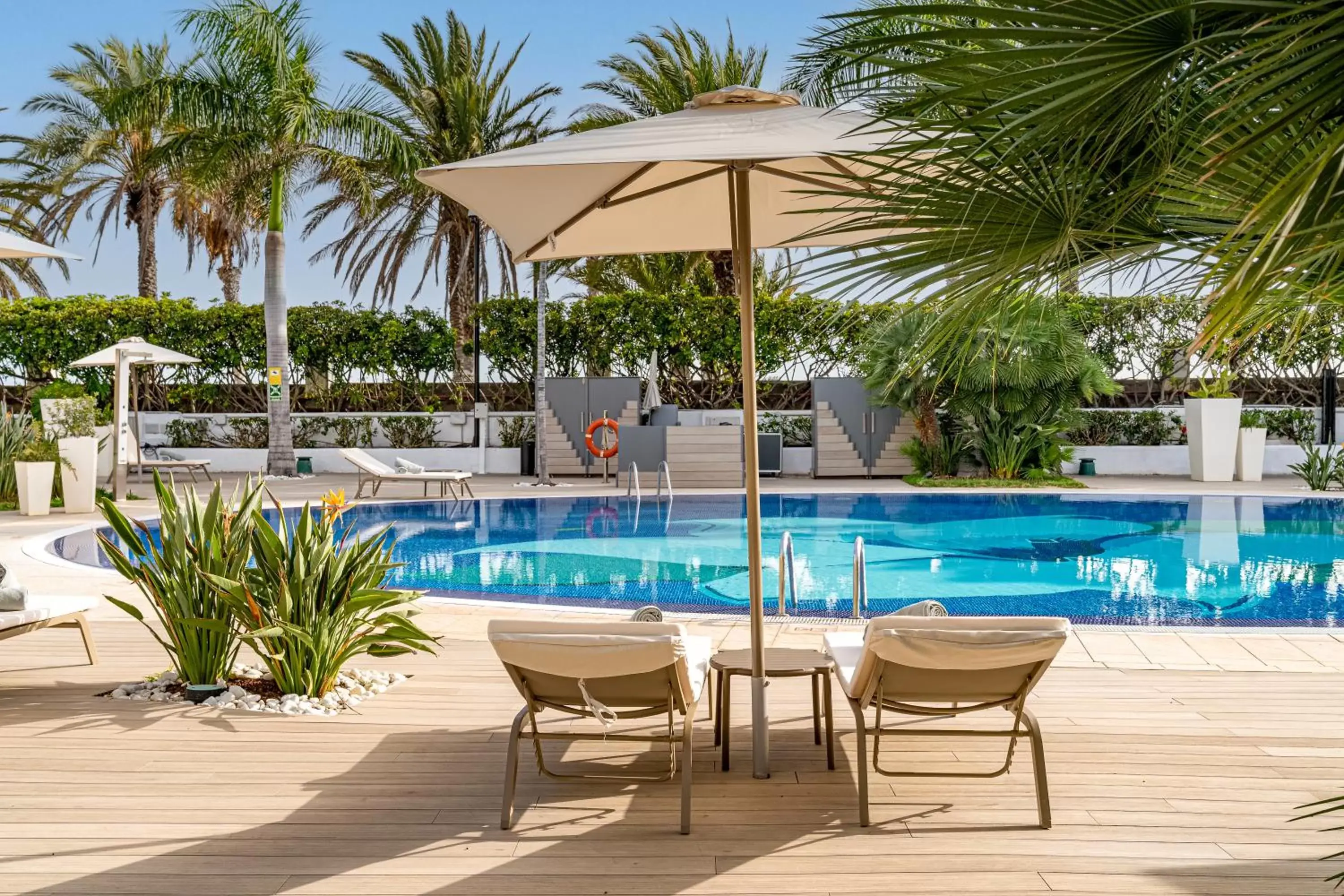 Pool view, Swimming Pool in Sir Anthony