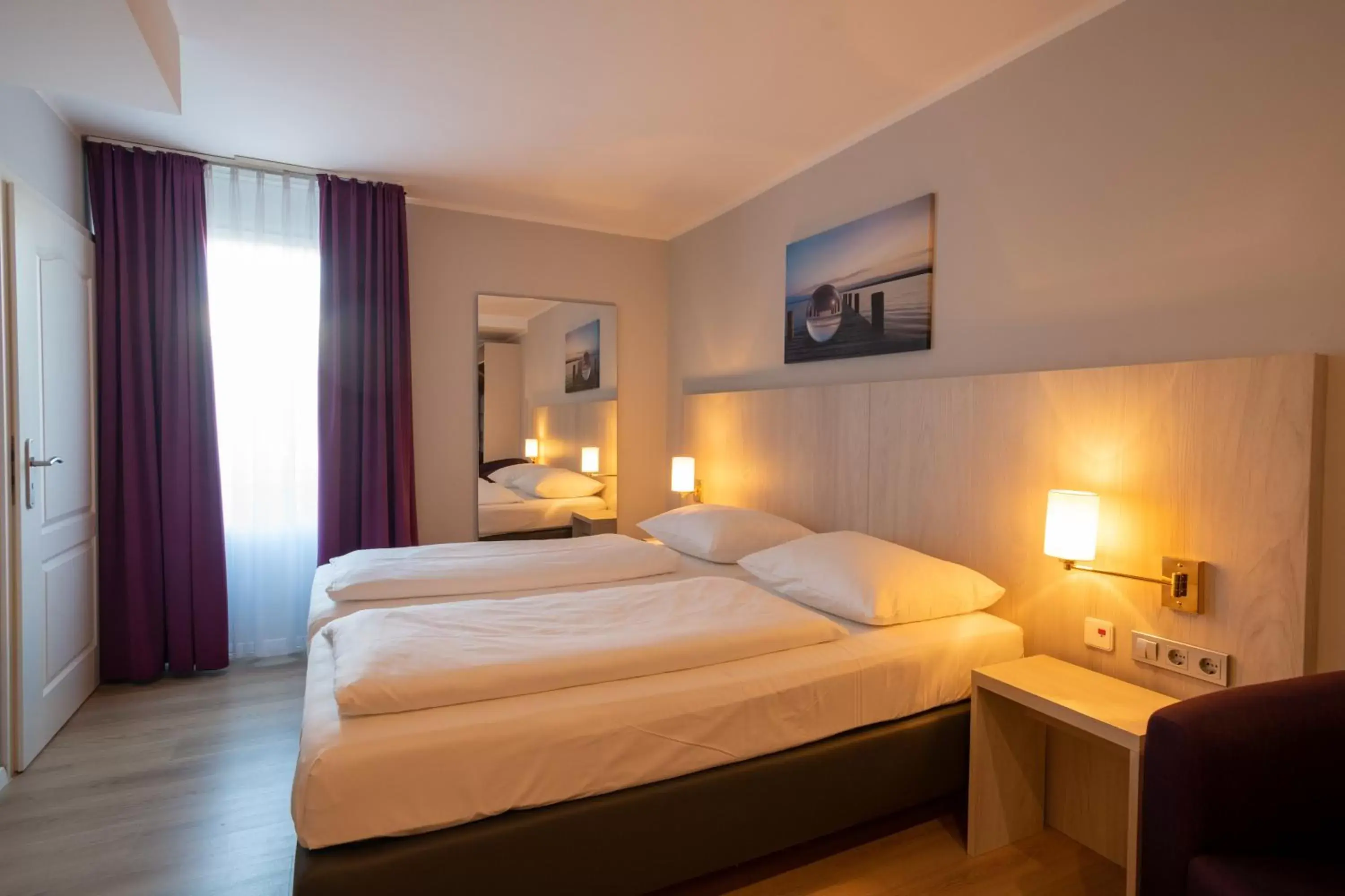 Bed in Nautic Hotel Bremerhaven