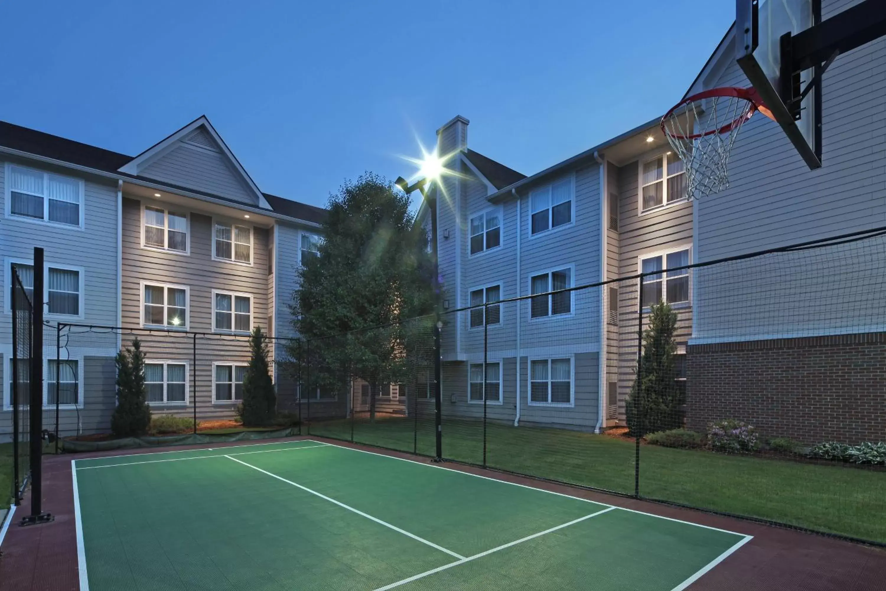 Area and facilities, Tennis/Squash in Residence Inn Southington