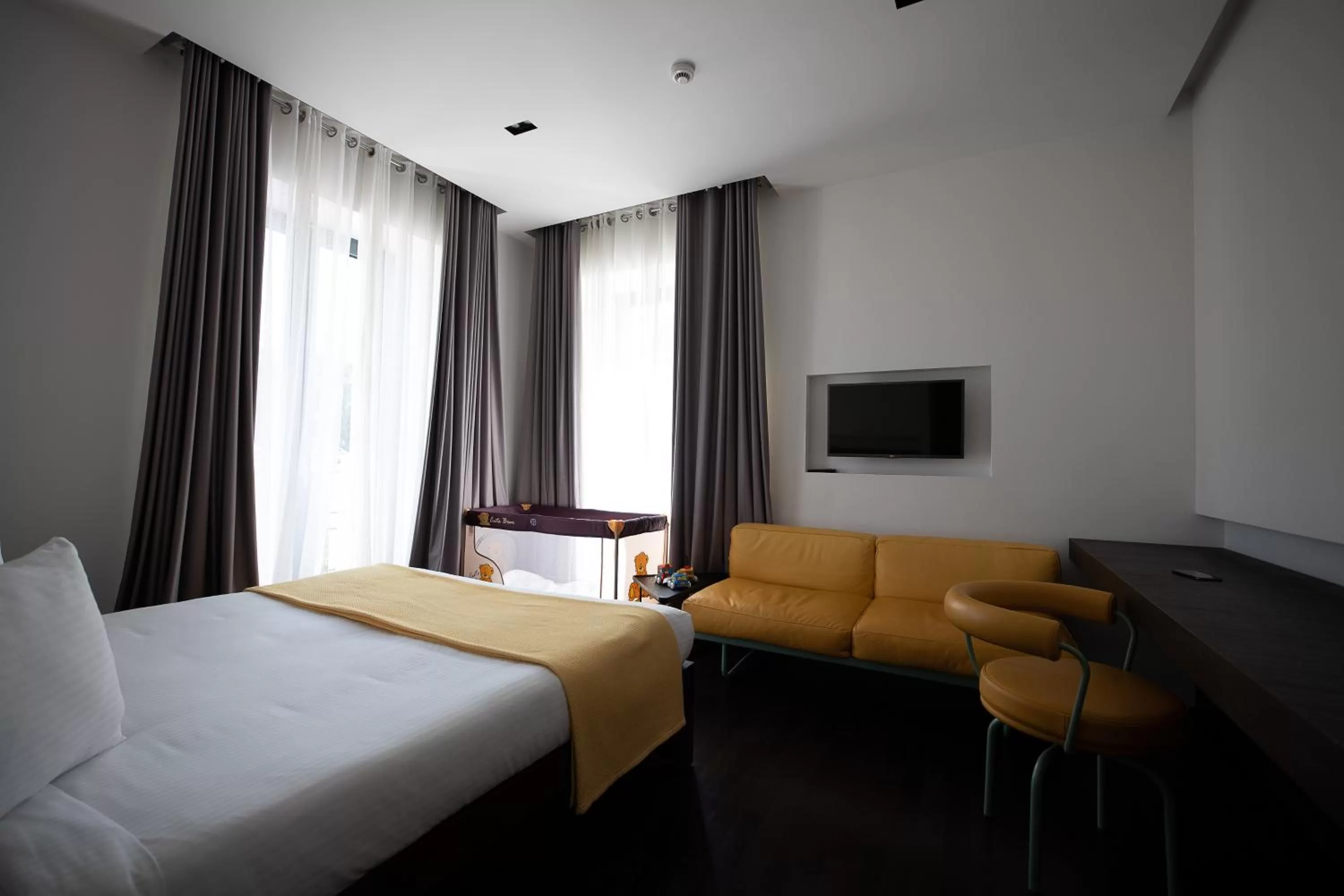 Photo of the whole room, Bed in Domotel Kastri