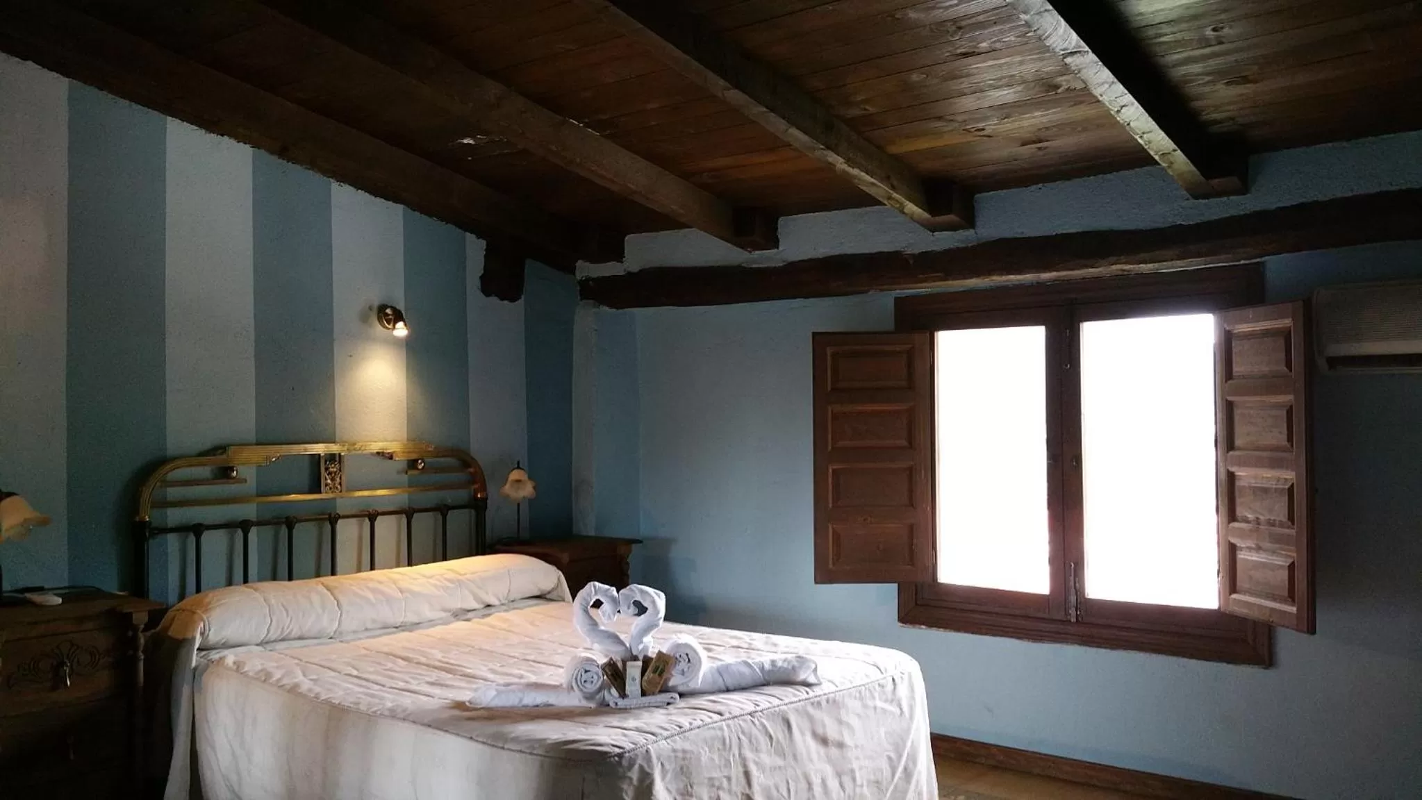 Bed in Hotel Judería Valle del Jerte