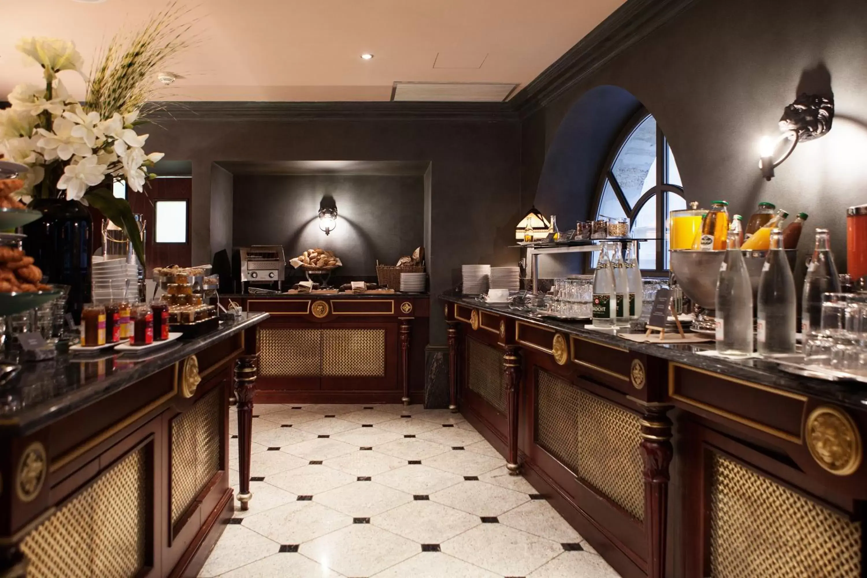 Breakfast, Restaurant/Places to Eat in InterContinental Bordeaux Le Grand Hotel, an IHG Hotel