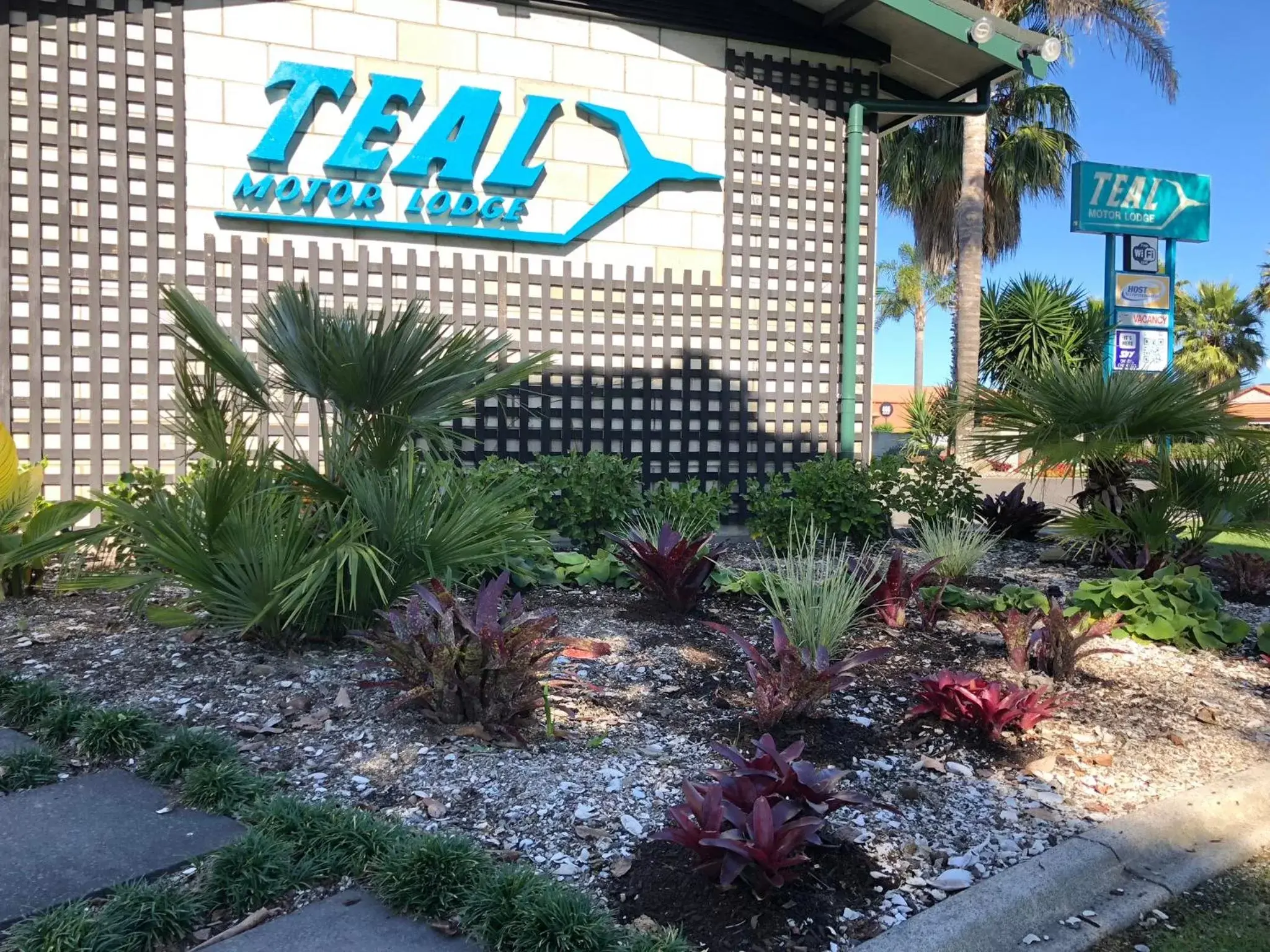 Garden, Property Building in Teal Motor Lodge