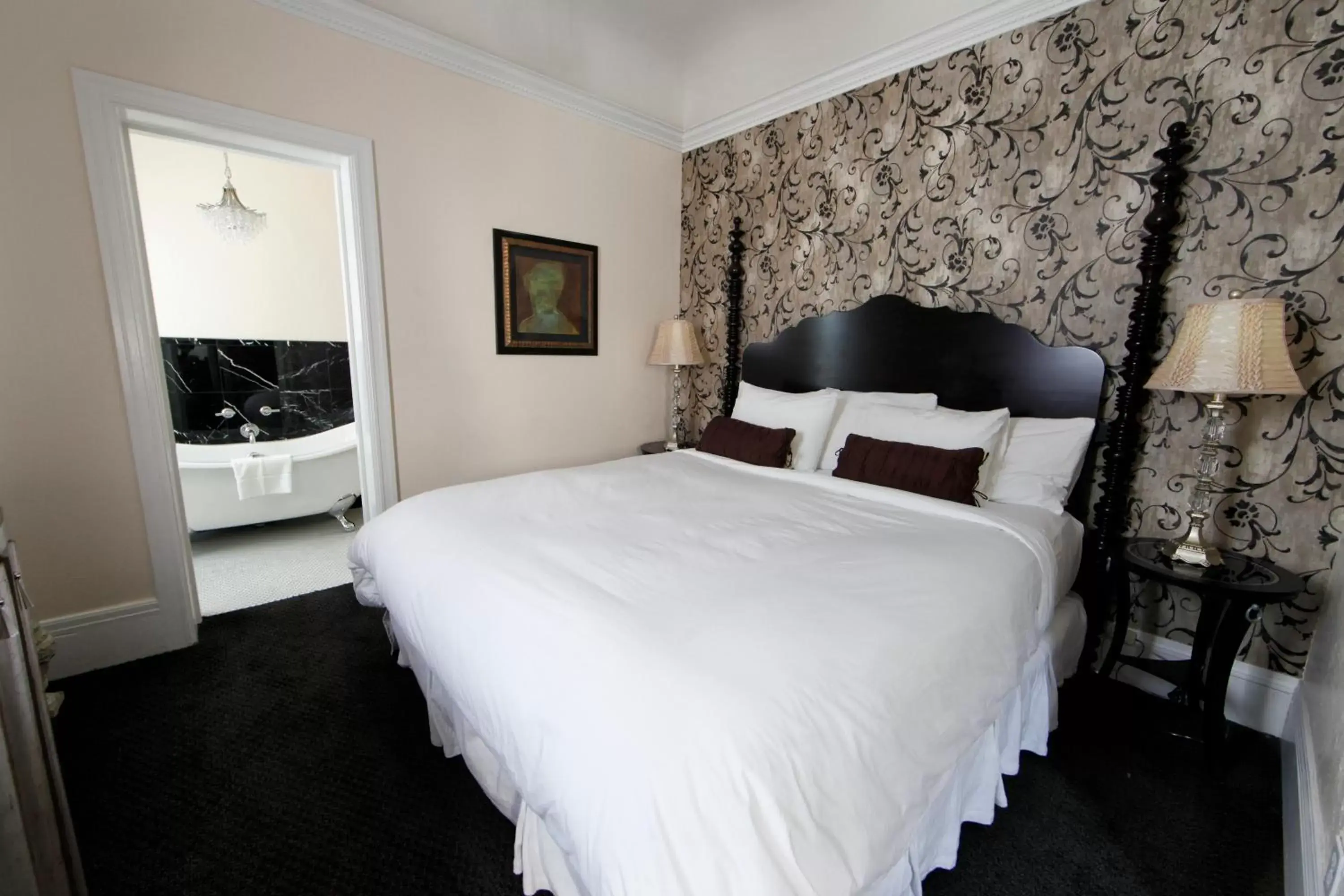 Photo of the whole room, Bed in Mount View Hotel & Spa