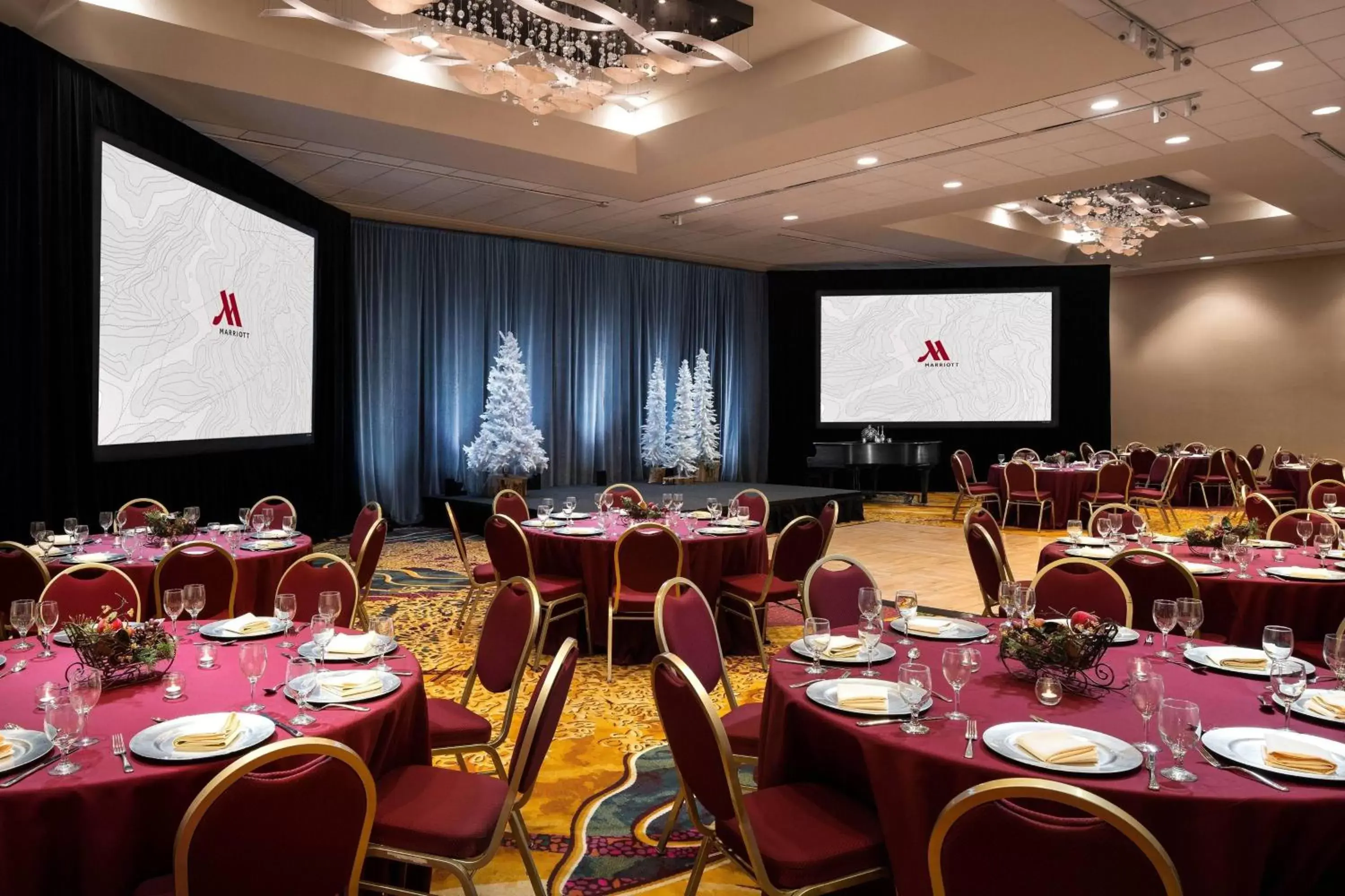 Meeting/conference room, Restaurant/Places to Eat in Salt Lake Marriott Downtown at City Creek