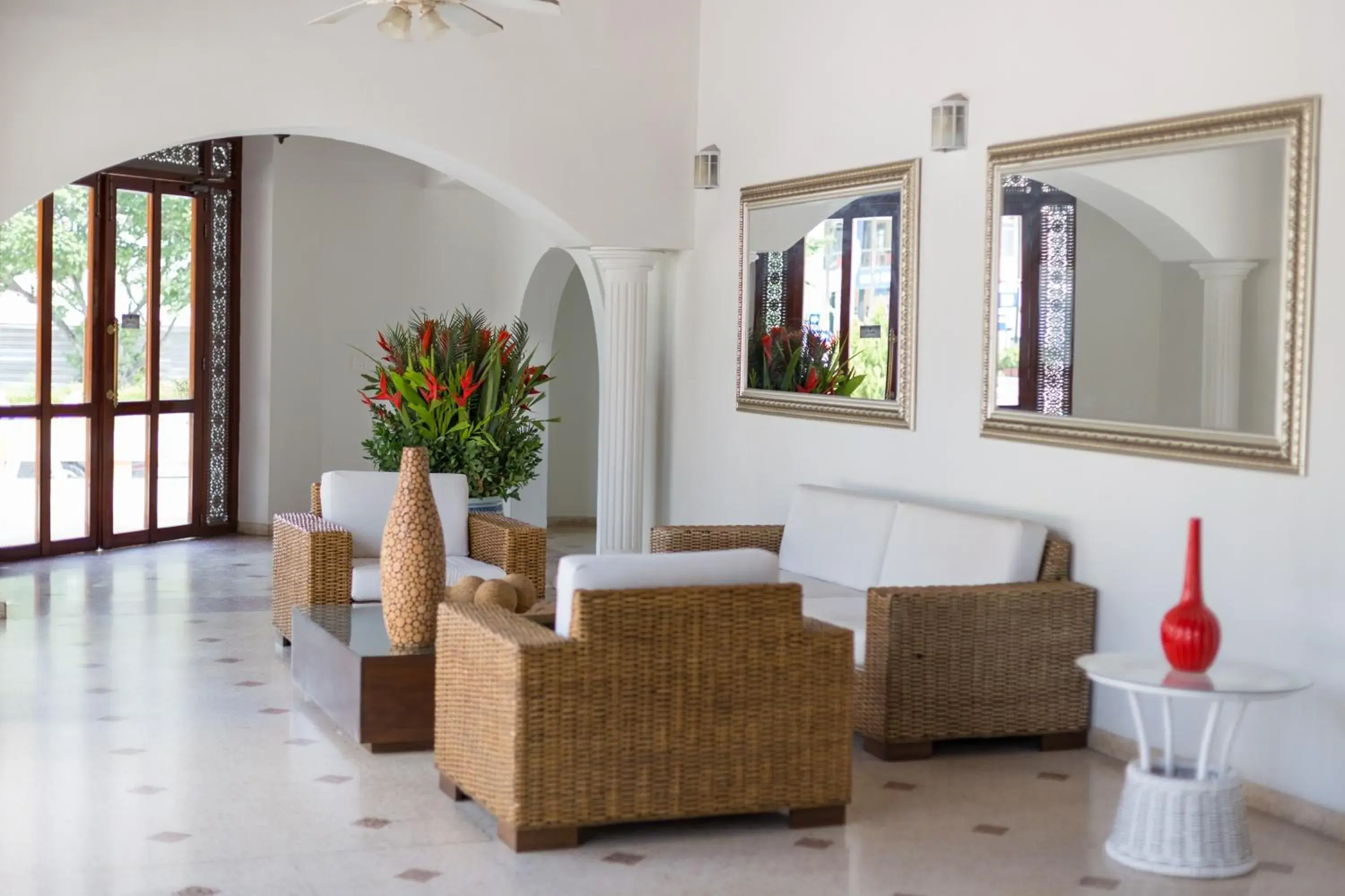 Communal lounge/ TV room, Seating Area in San Martin Cartagena