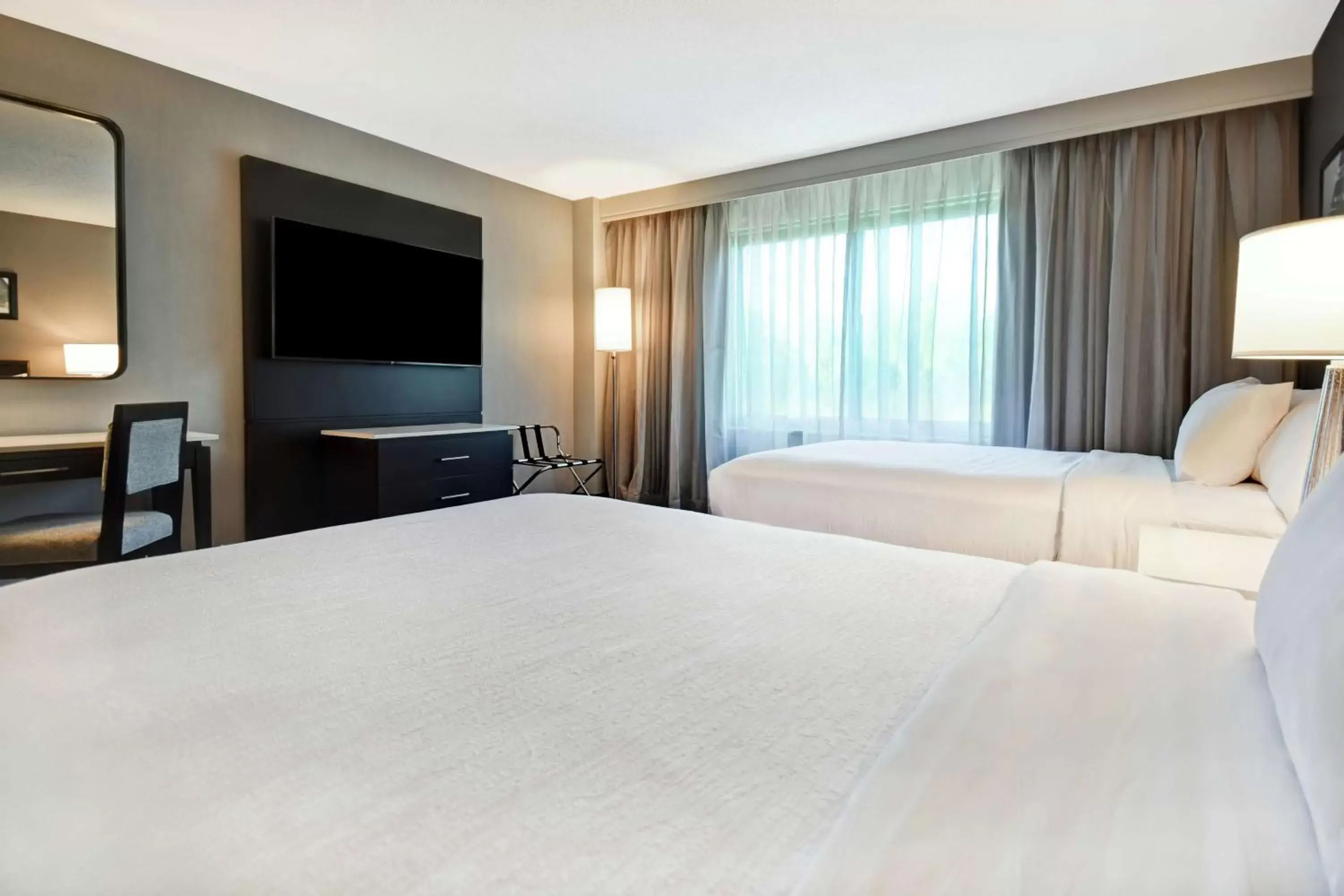 Bedroom, Bed in Embassy Suites by Hilton Raleigh Durham Research Triangle