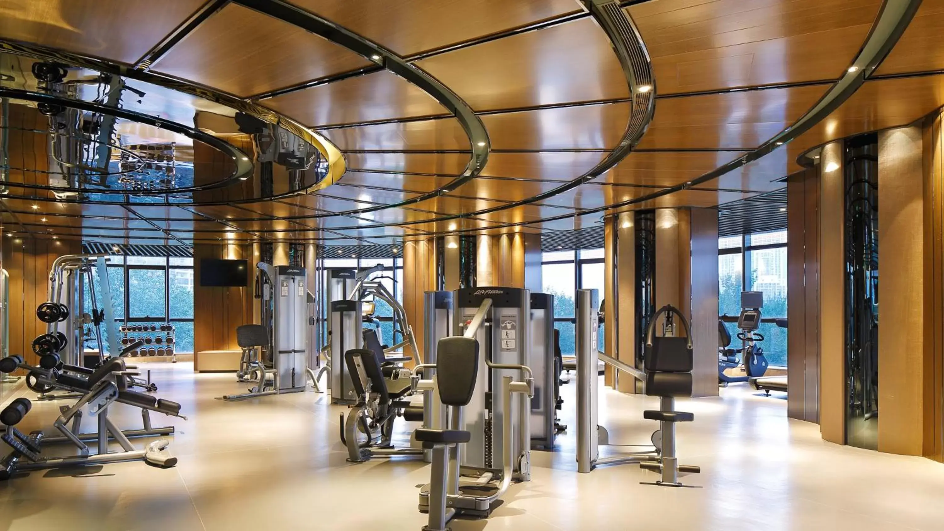 Spa and wellness centre/facilities, Fitness Center/Facilities in Crowne Plaza Beijing Lido, an IHG Hotel