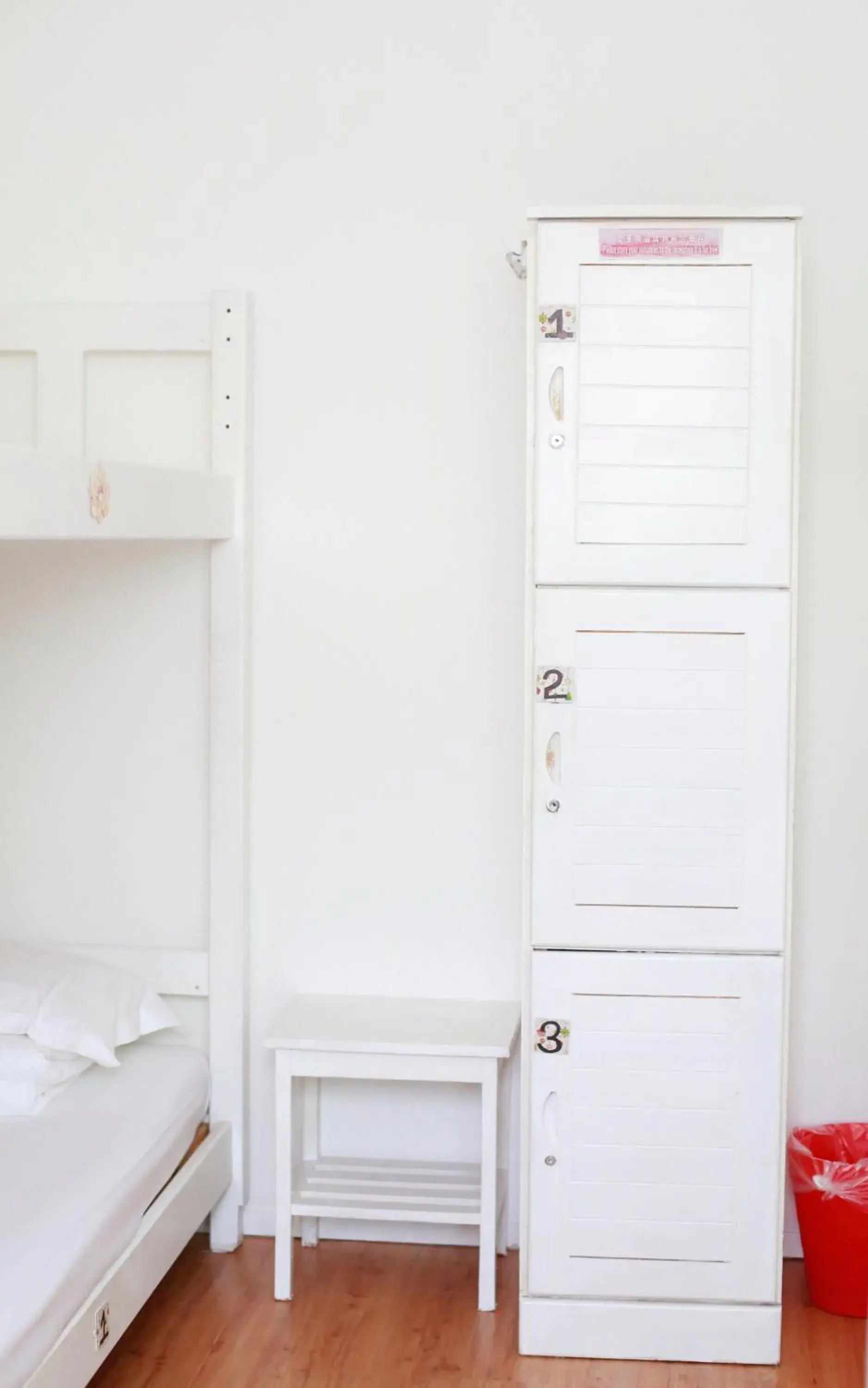 Decorative detail, Bunk Bed in Peking International Youth Hostel