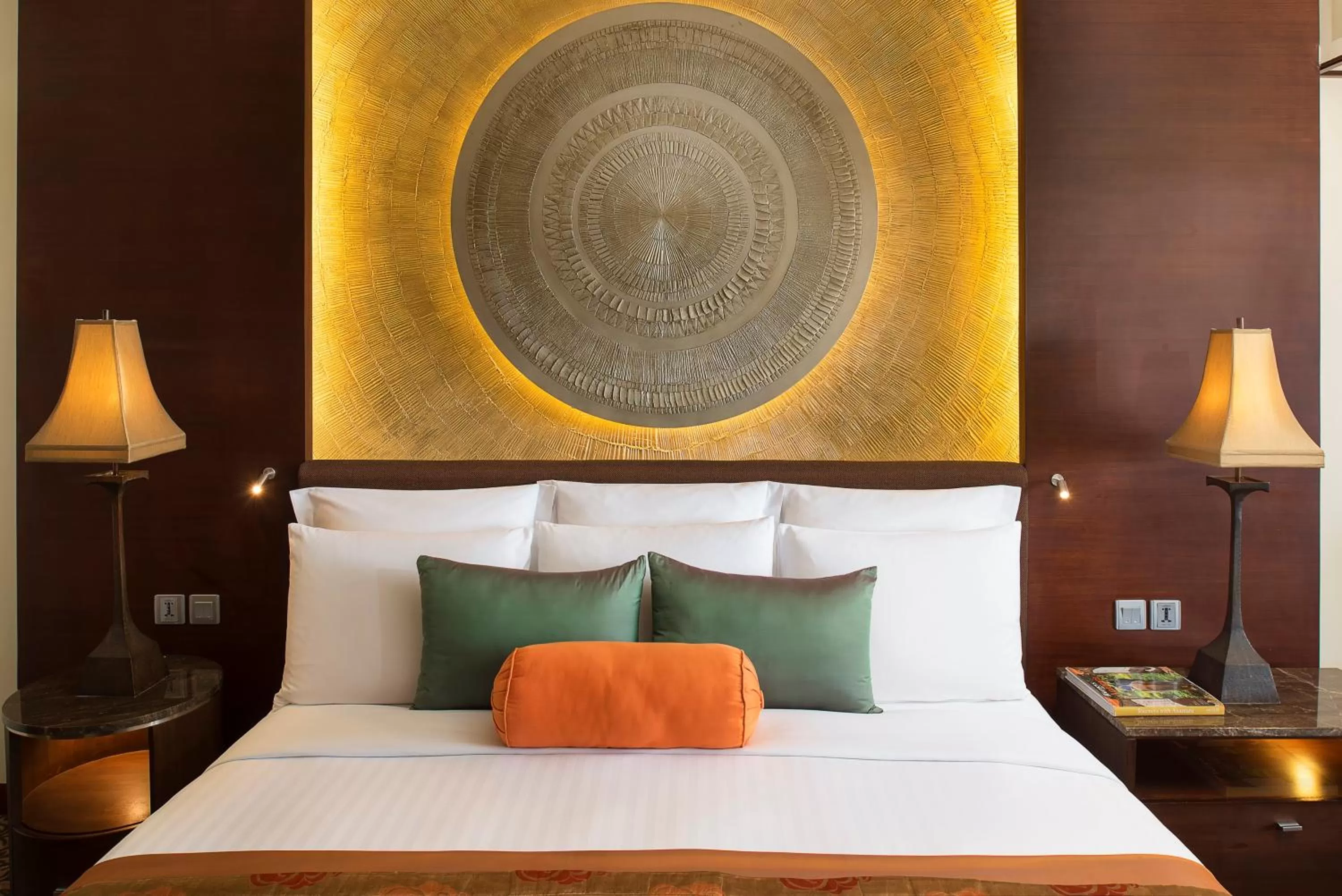 Bedroom, Bed in Anantara Riverside Bangkok Resort