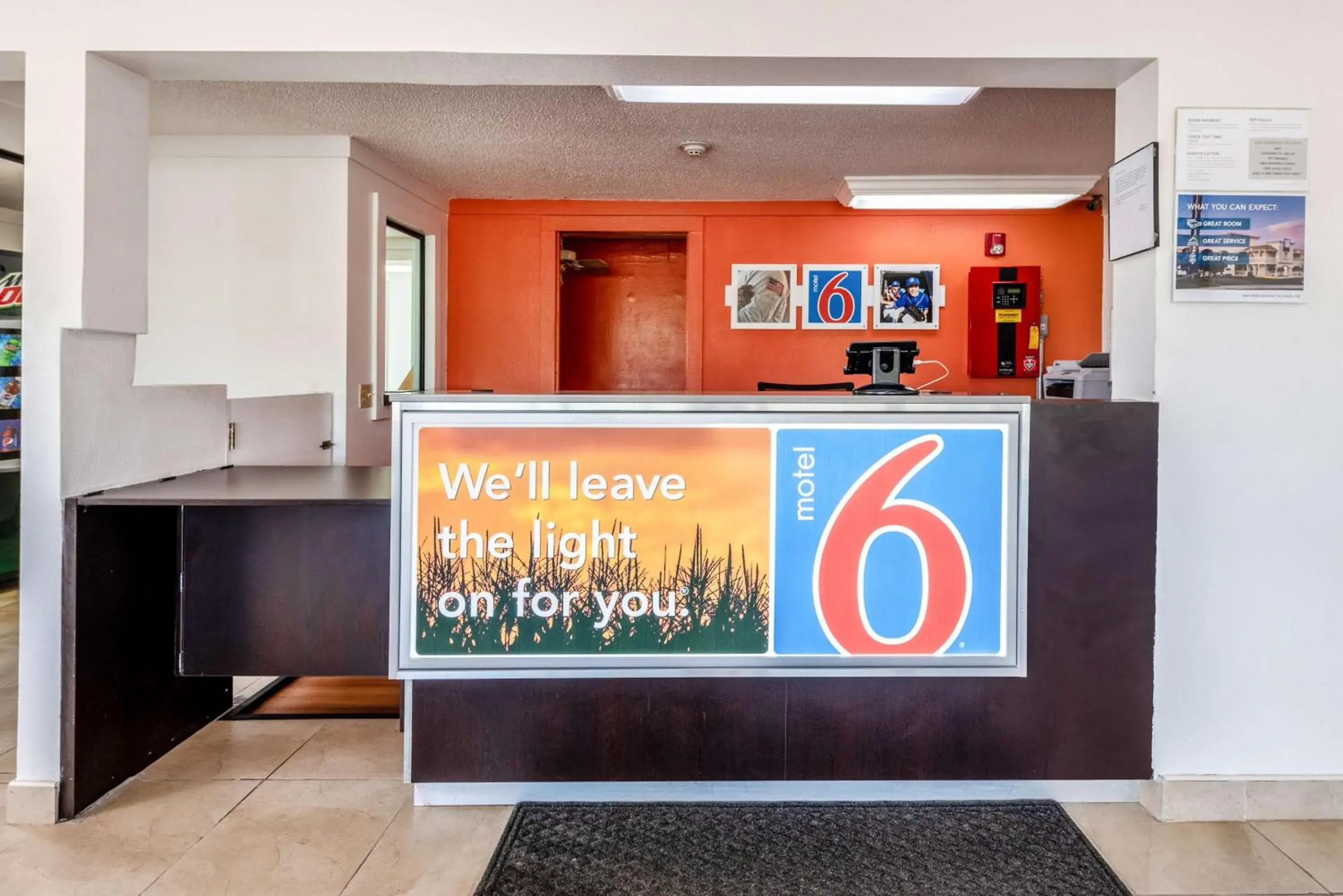Lobby or reception in Motel 6-Mansfield, OH