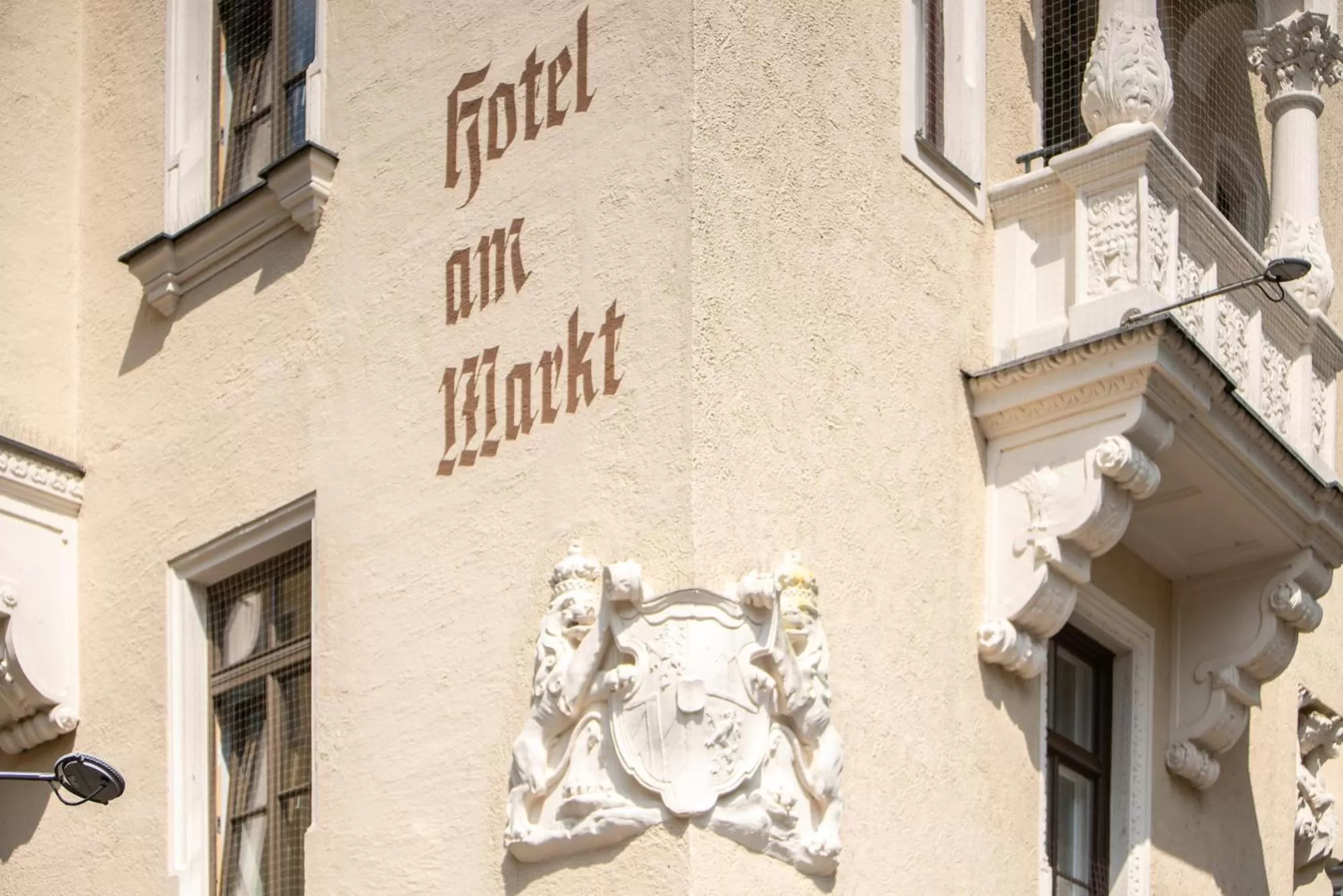 Facade/entrance in Hotel Am Markt