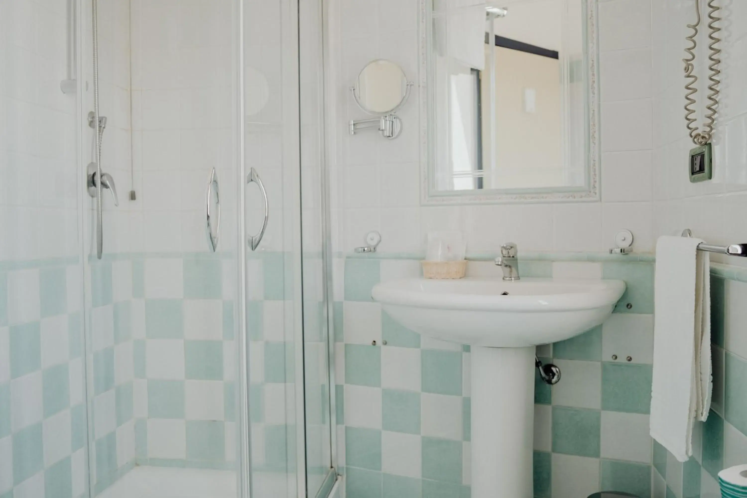 Bathroom in Hotel Niagara