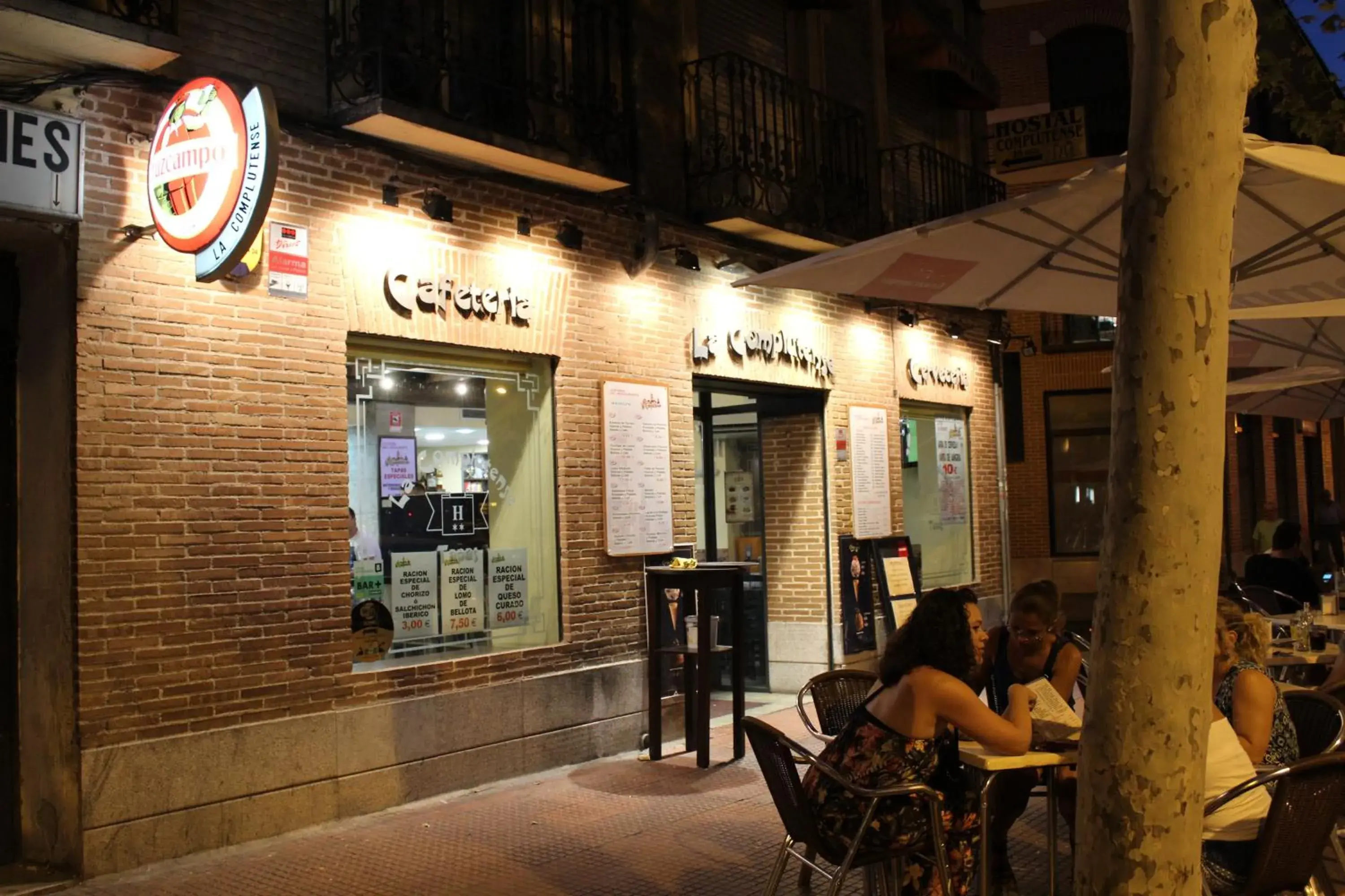 Restaurant/places to eat in Hotel Cuatro Caños