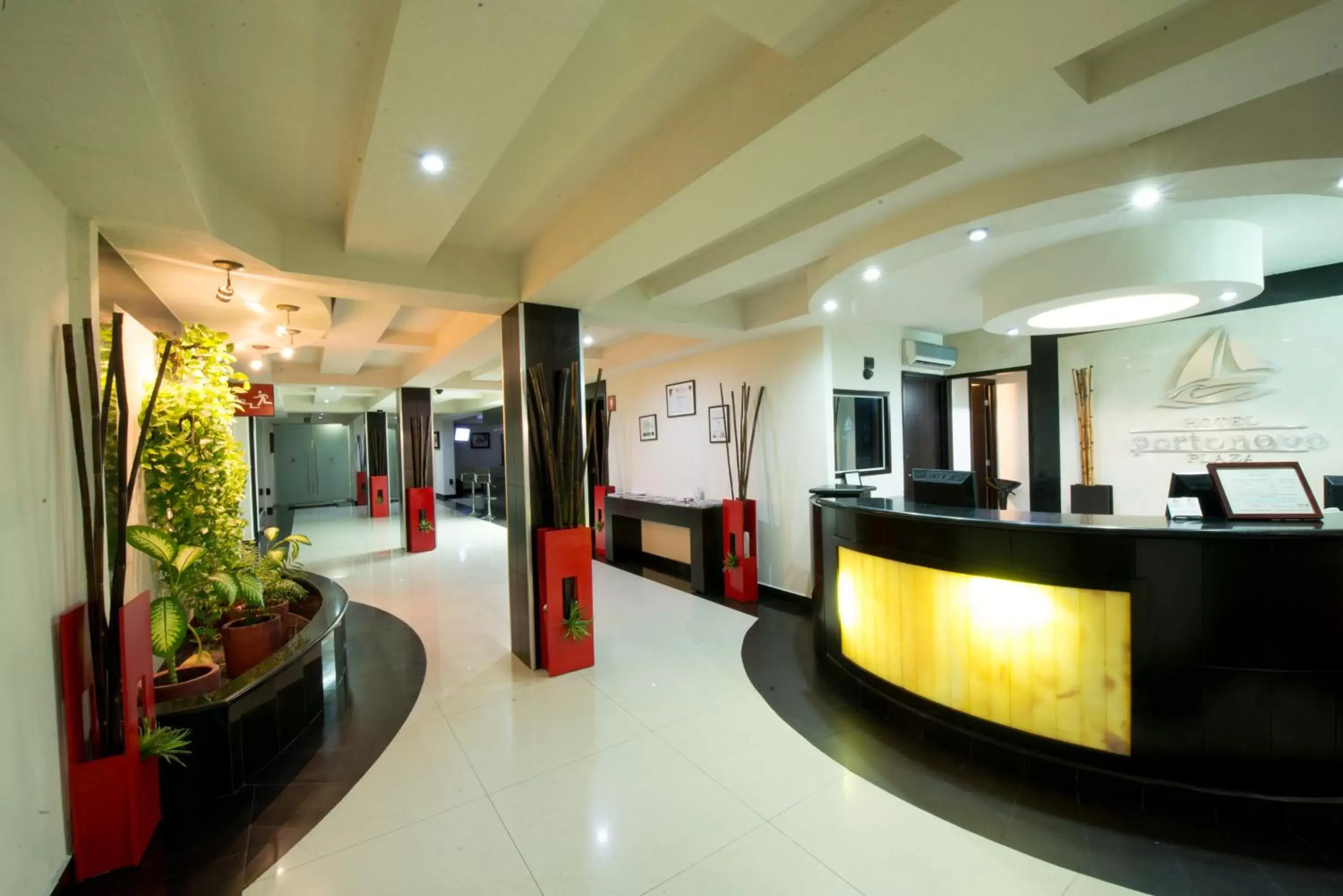 Lobby or reception, Lobby/Reception in Hotel Portonovo Plaza Malecon