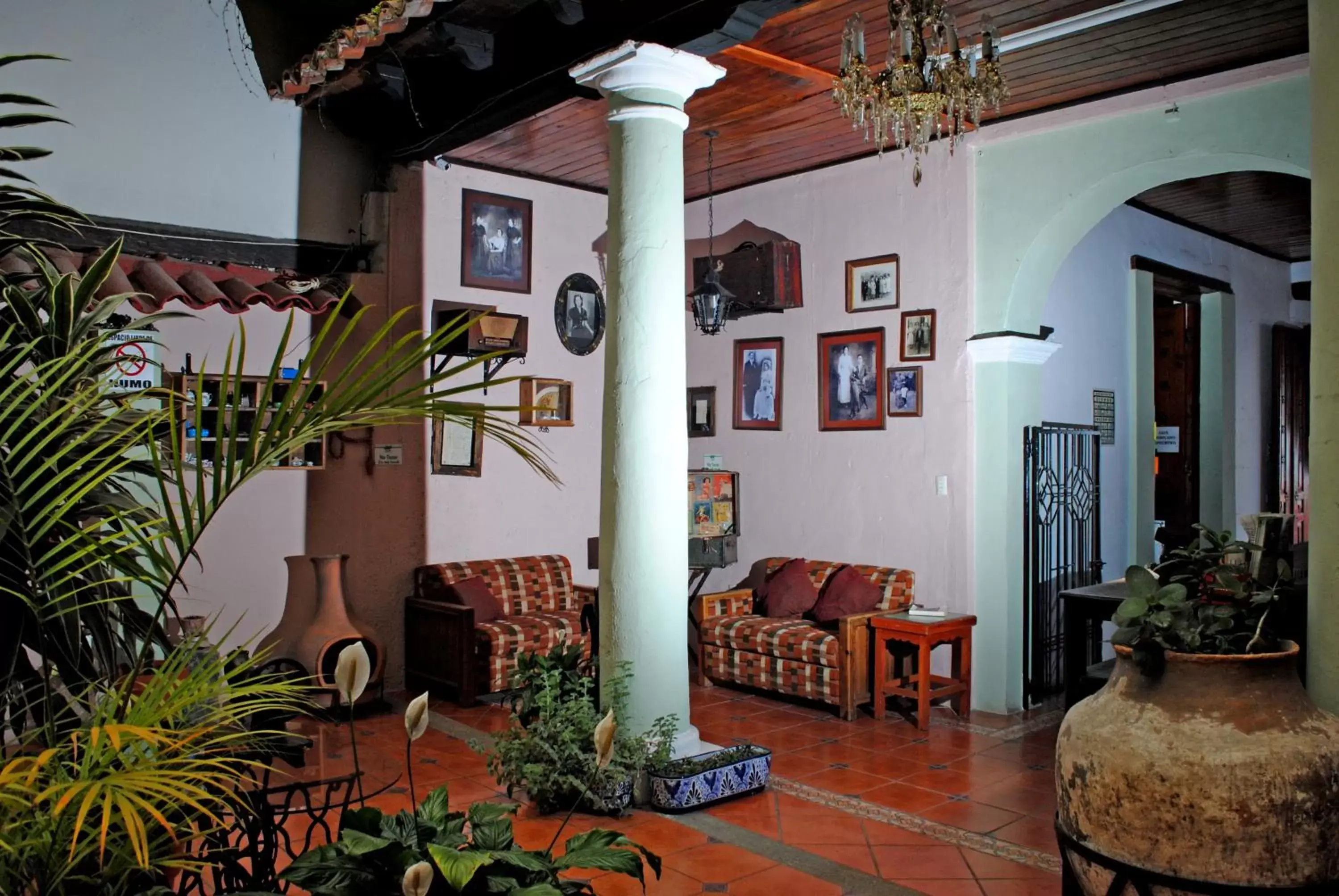 Living room in Hotel San Luis
