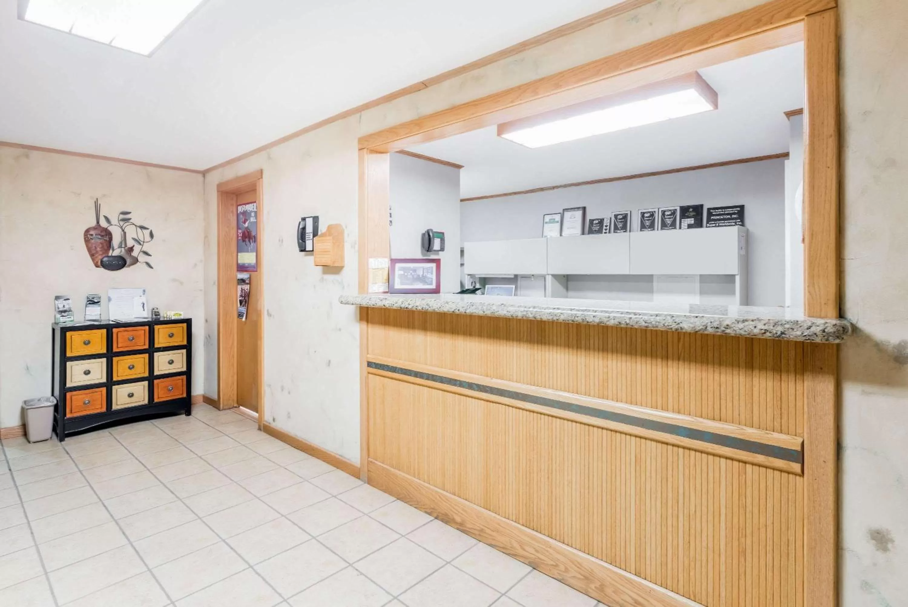 Lobby or reception in Super 8 by Wyndham Deadwood Black Hills Area