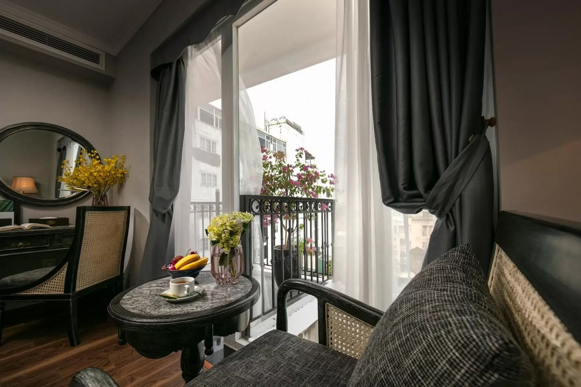 View (from property/room), Seating Area in Shining Central Hotel & Spa