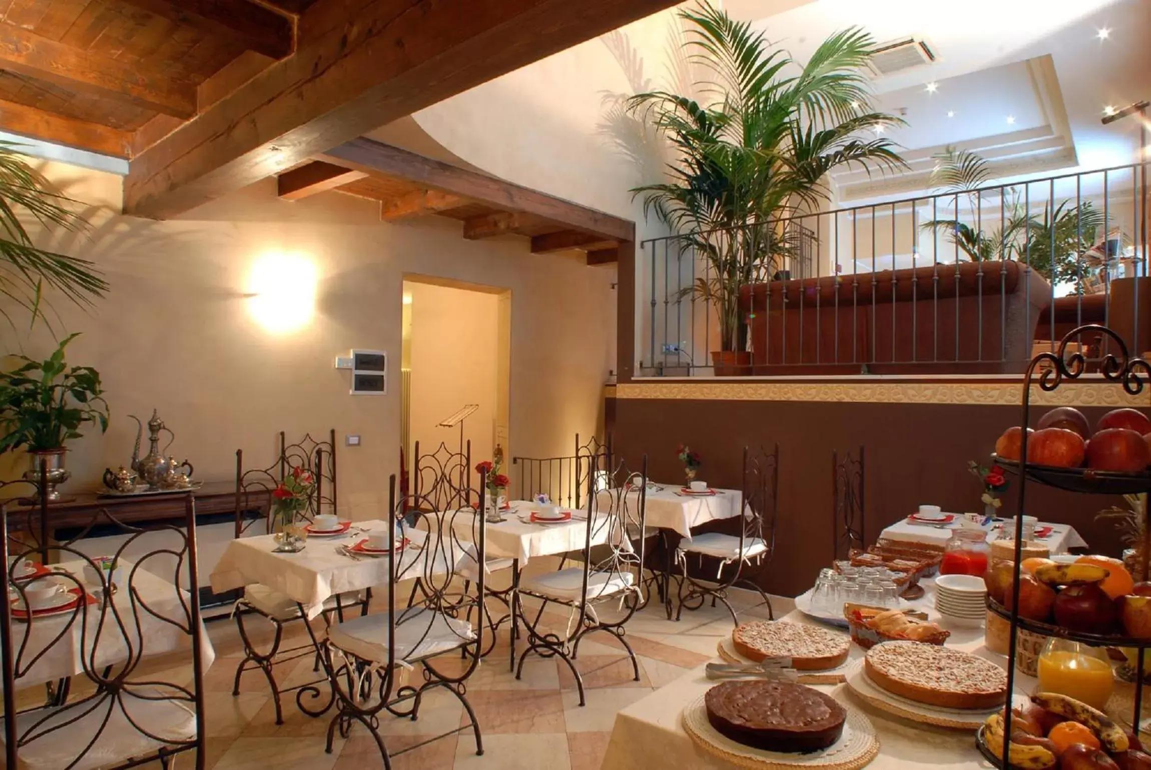 Lounge or bar, Restaurant/Places to Eat in Hotel Del Borgo