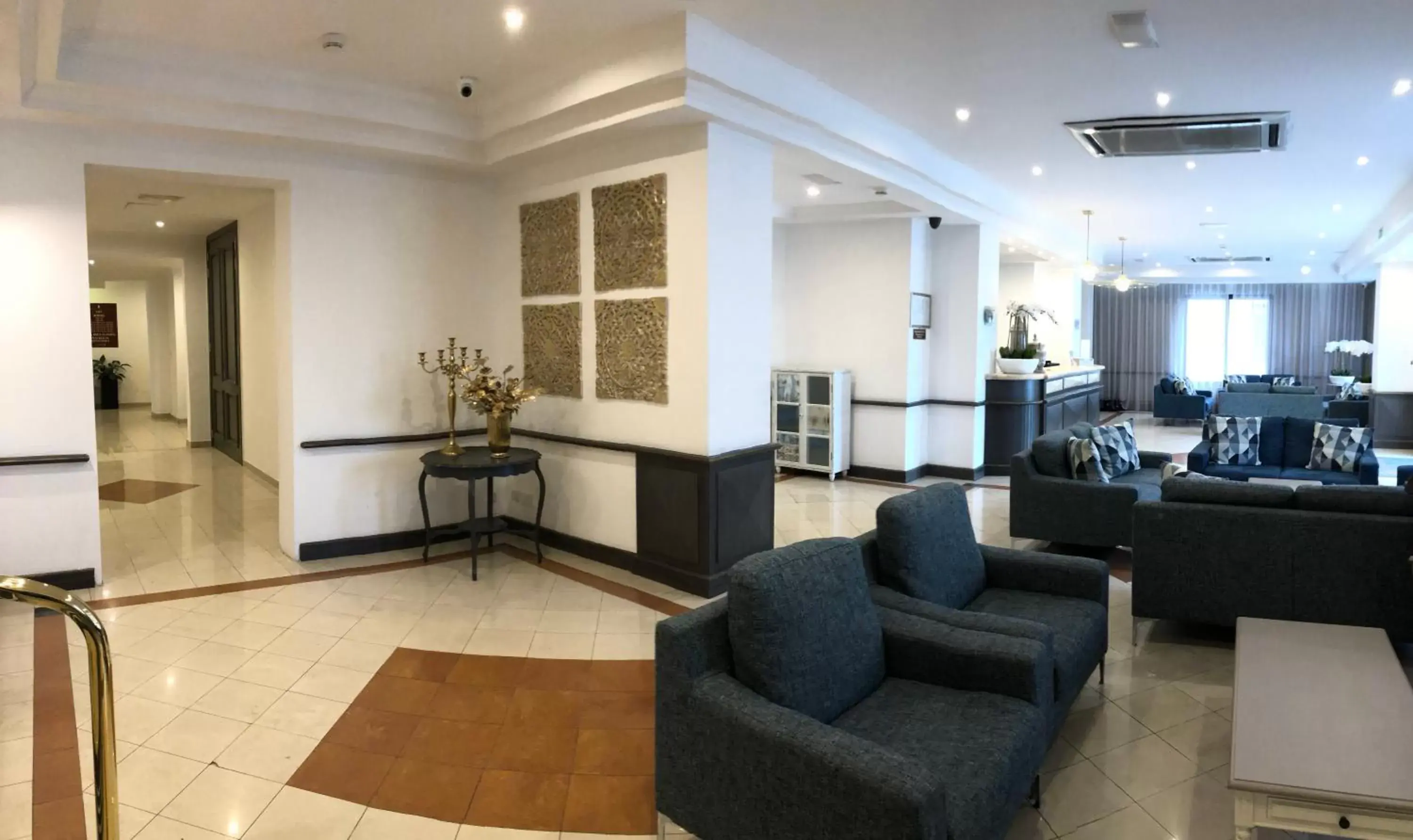 Lobby or reception, Seating Area in Plaza Regency Hotels