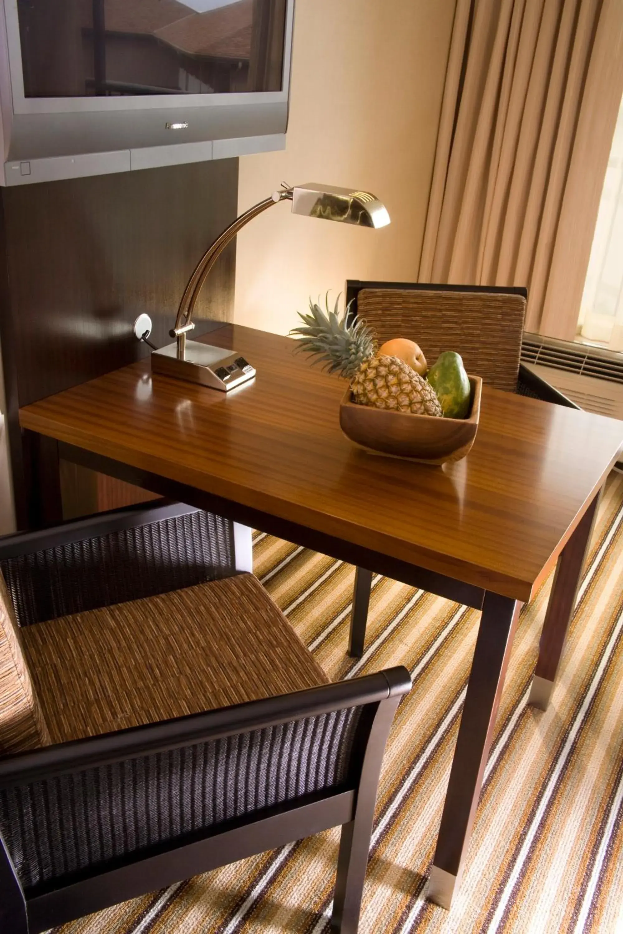 Photo of the whole room, Dining Area in Maui Coast Hotel