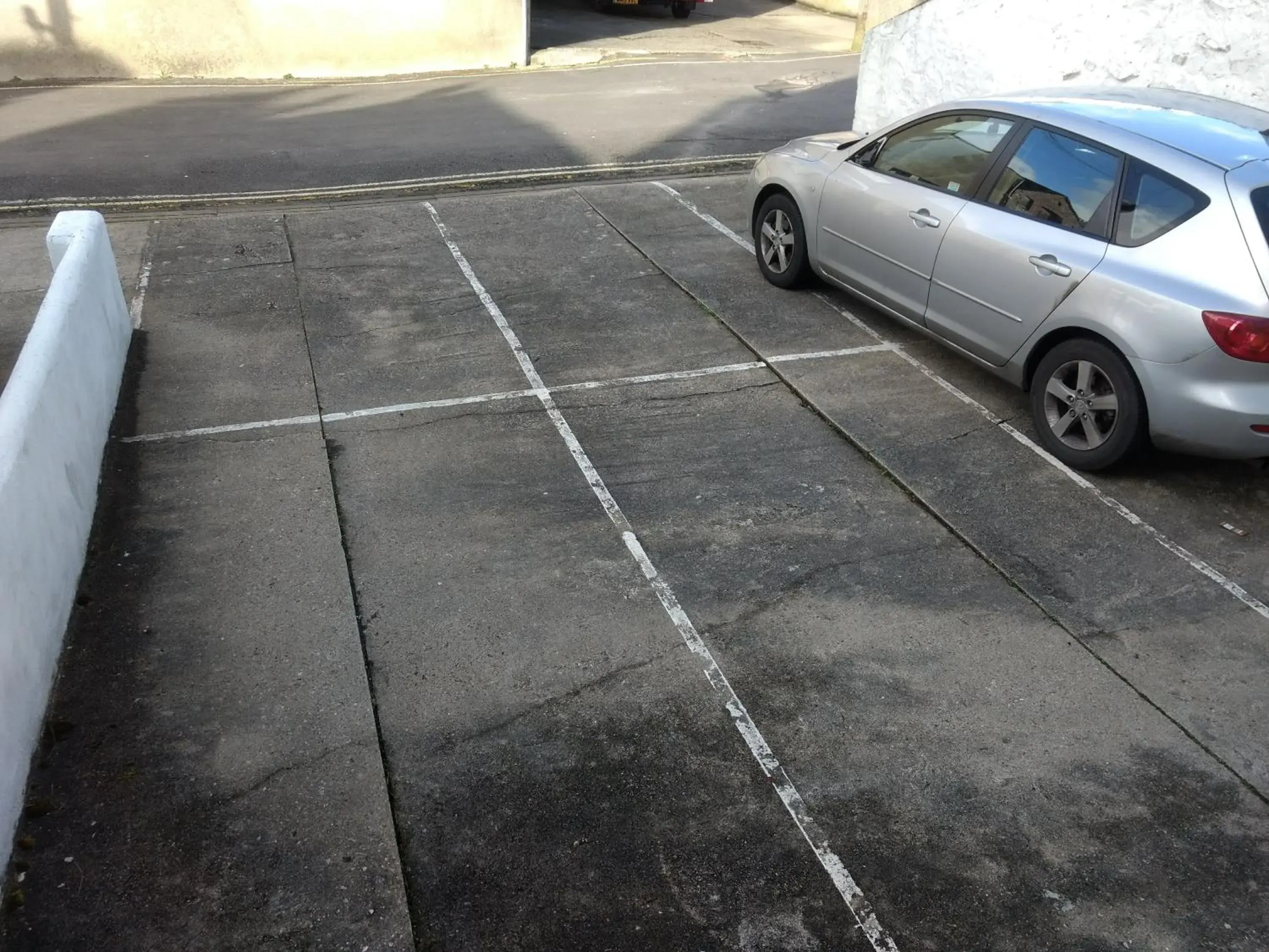 Property building in Haven House Property building in Haven House