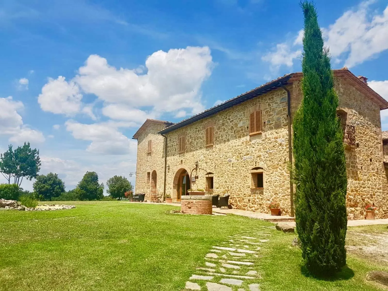 Property Building in Locanda Vesuna