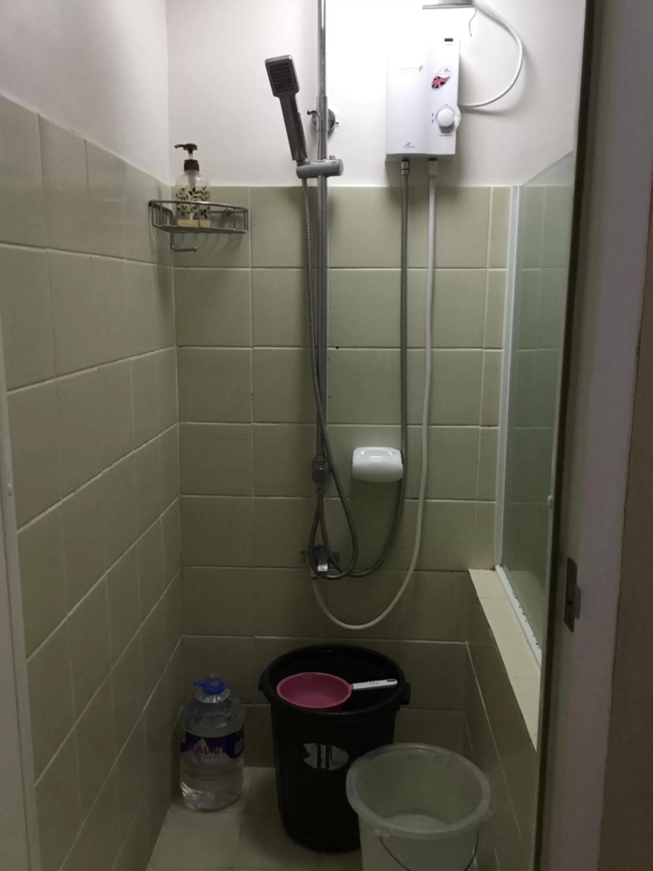 Condo with Free Swimming Pool & Viewing Deck