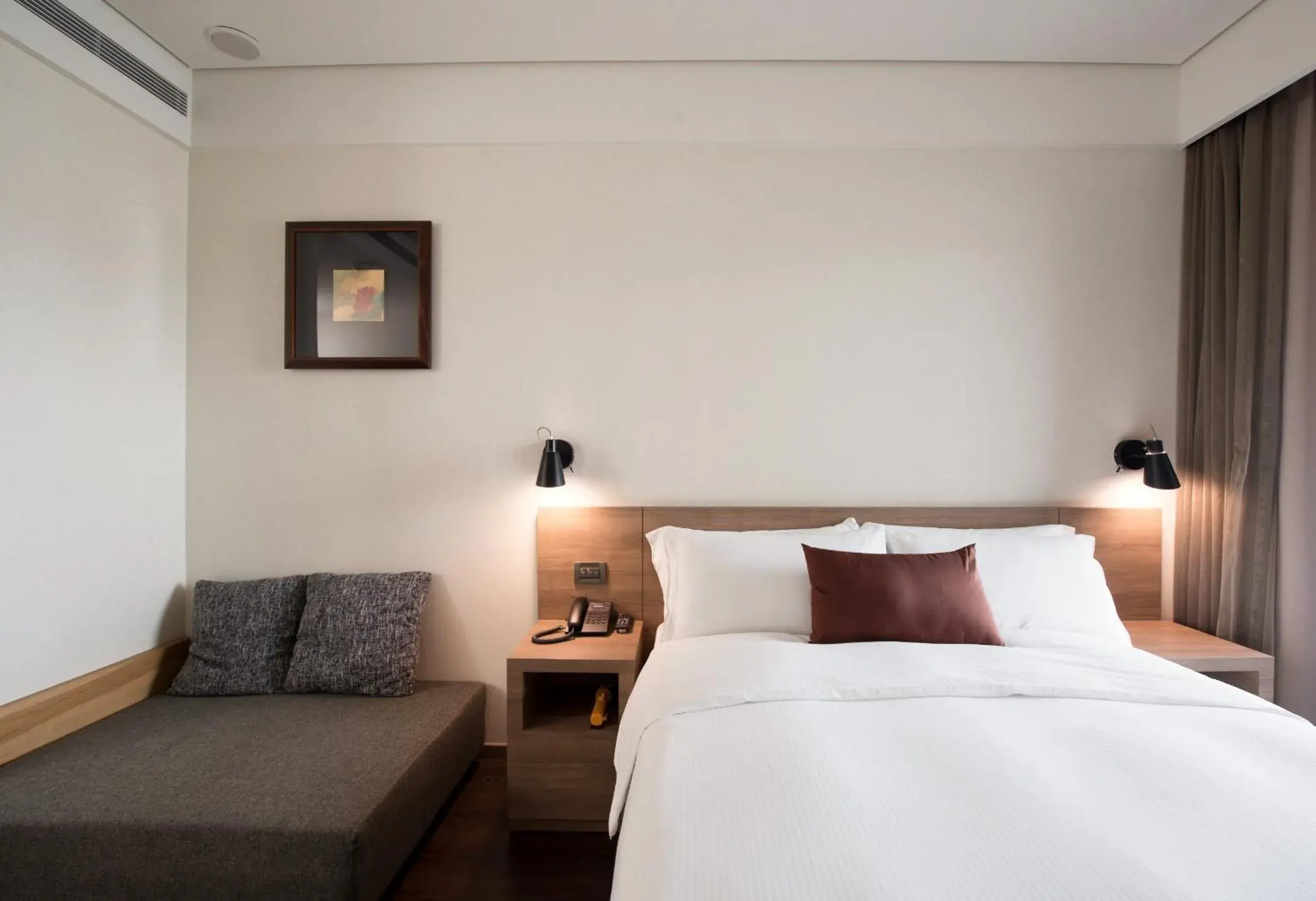 Bedroom, Bed in Just Sleep Hotel Hualien Zhongzheng