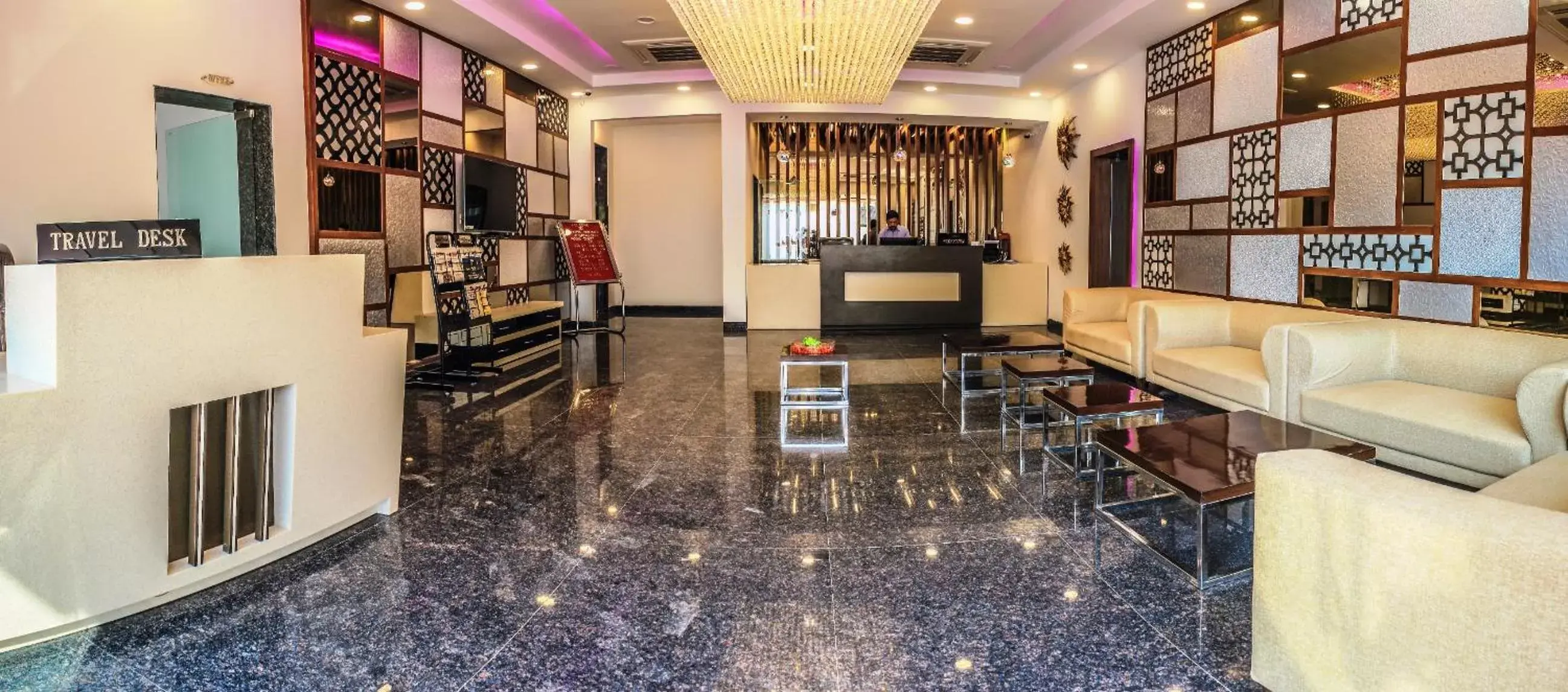 Property building in Hotel Suktara International Property building in Hotel Suktara International