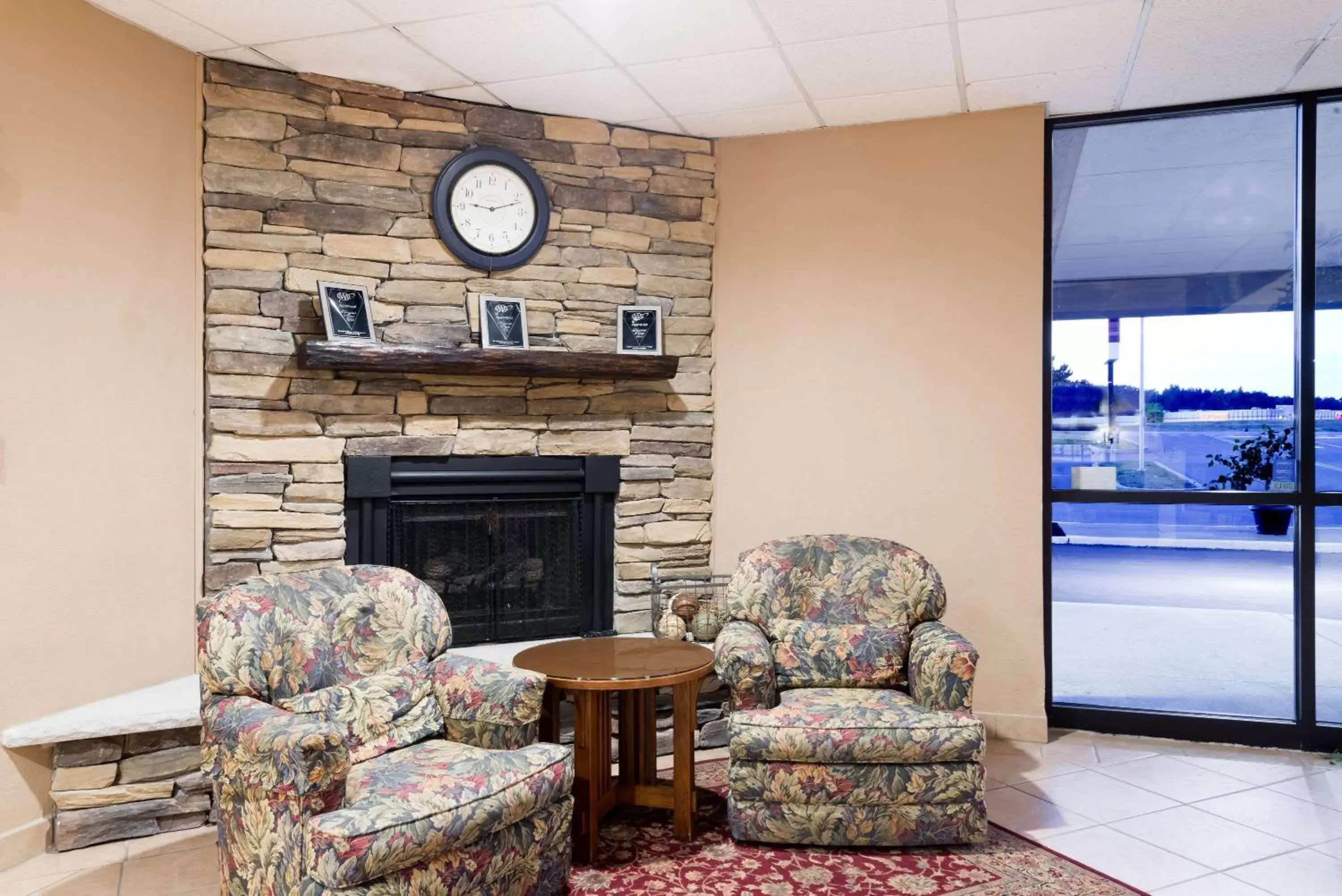 Lobby or reception, Seating Area in Ramada by Wyndham Watertown