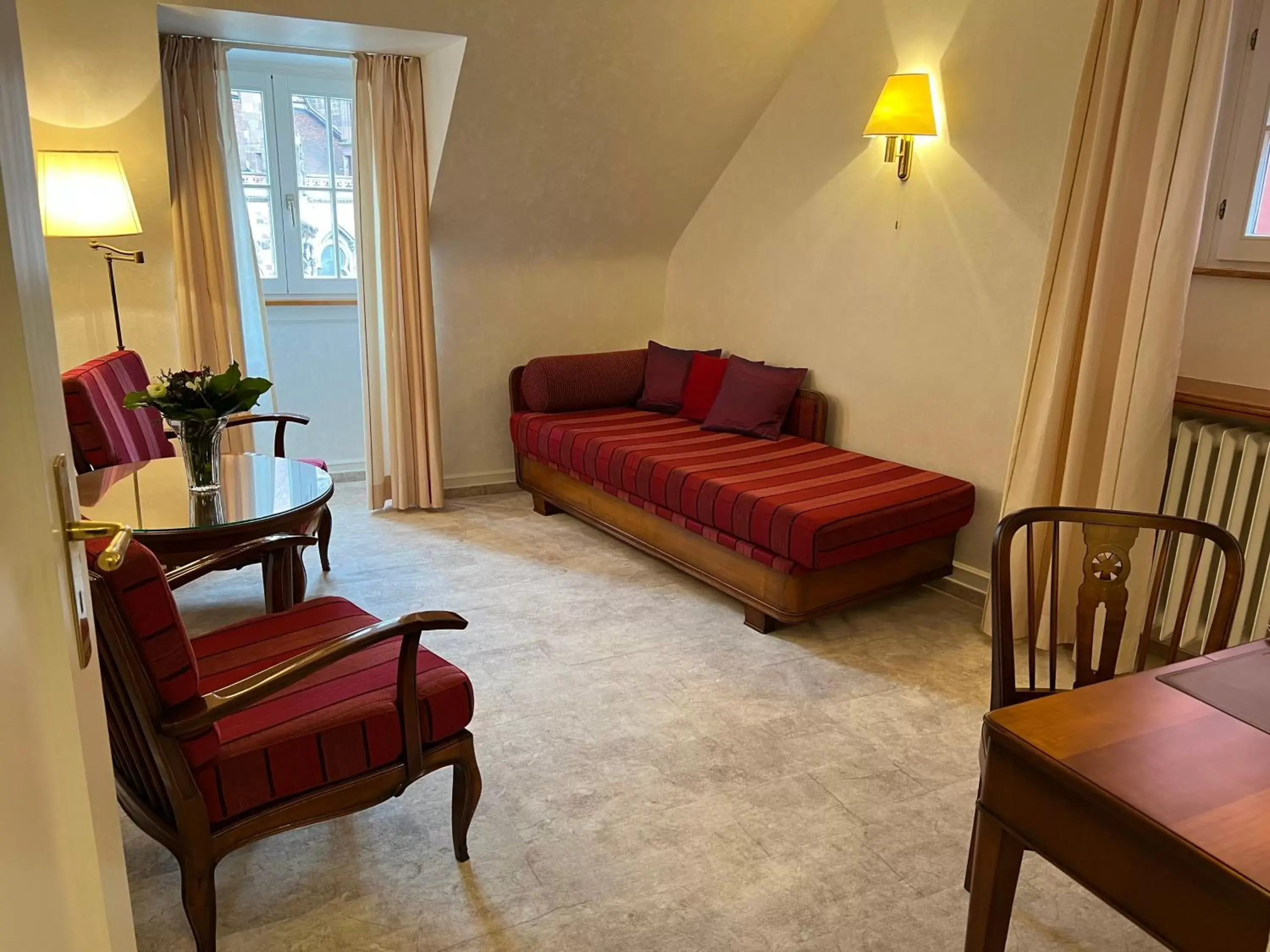 Staff, Seating Area in Boutiquehotel Oberkirch im Zentrum