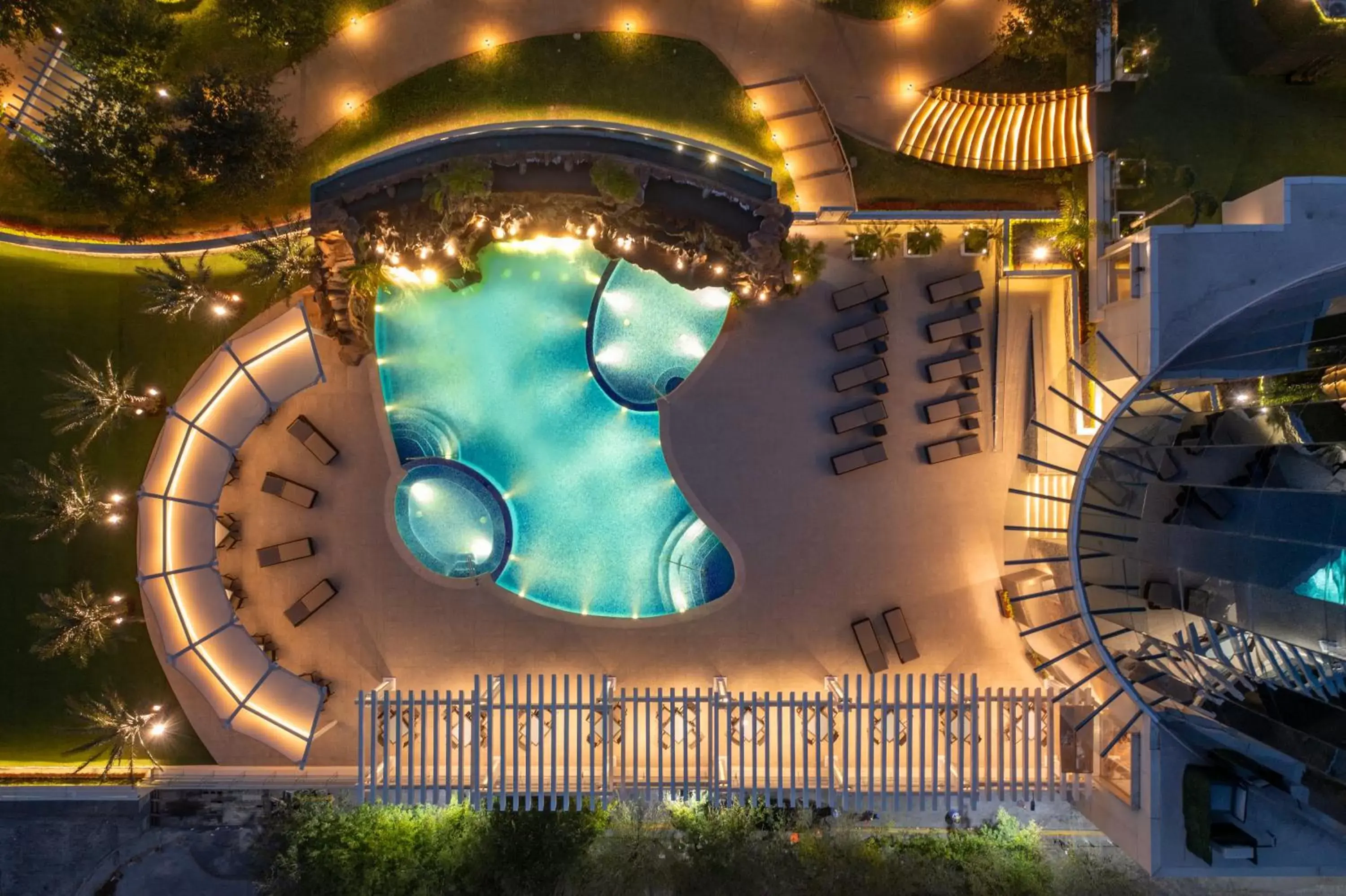 Swimming pool in Safi Royal Luxury Metropolitan Swimming pool in Safi Royal Luxury Metropolitan