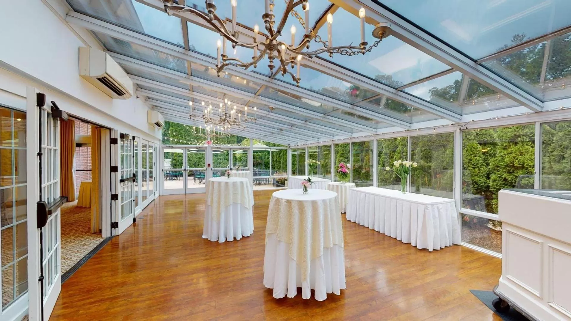Banquet/Function facilities in The Simsbury Inn
