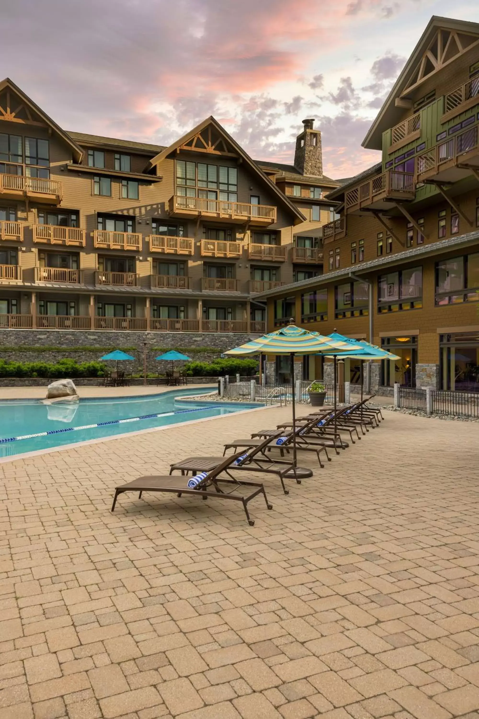 Swimming pool, Property Building in The Lodge at Spruce Peak, a Destination by Hyatt Residence
