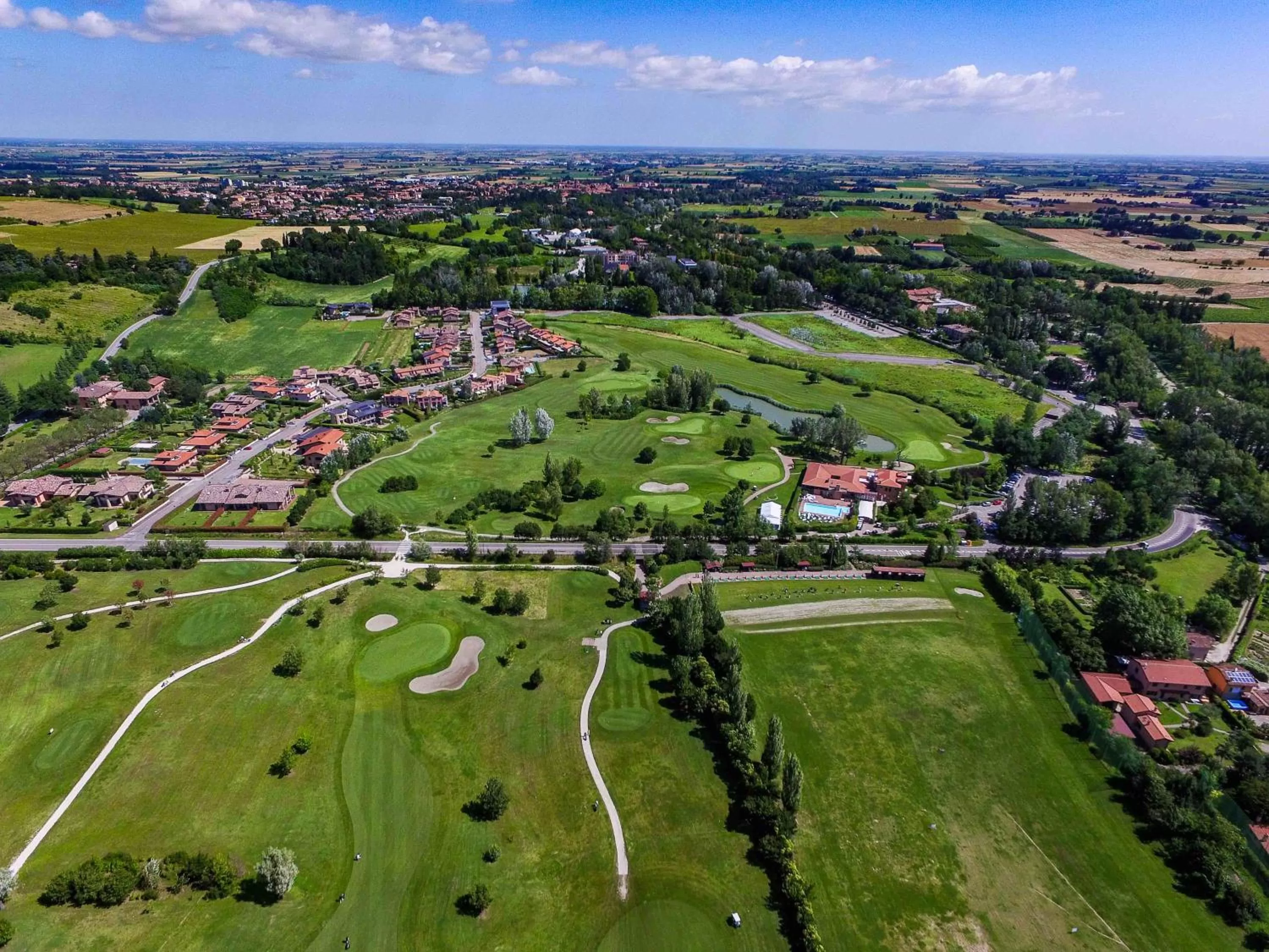 Golfcourse in Hotel Castello Artemide Congressi