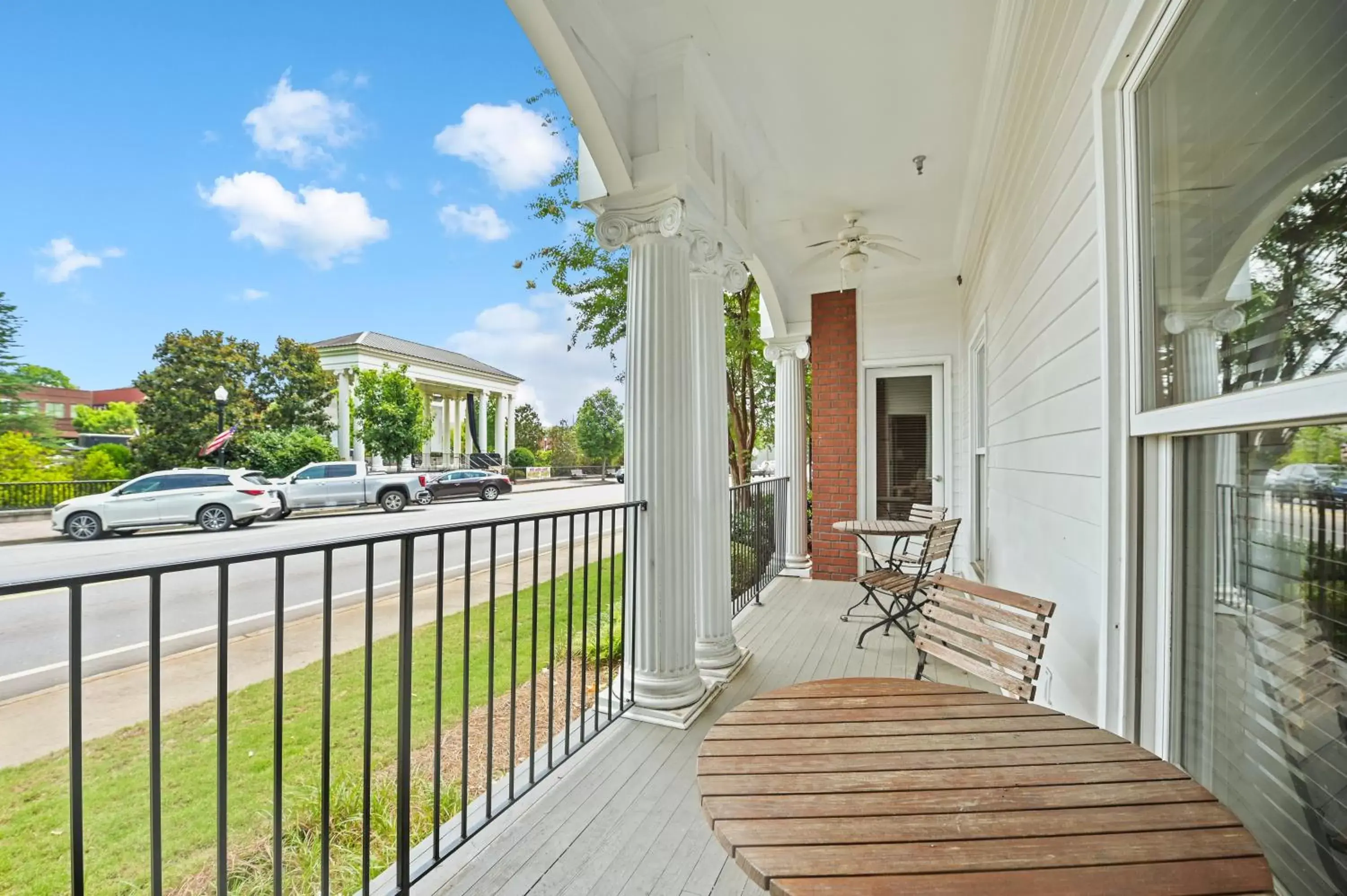 Balcony/Terrace in The James Madison Inn