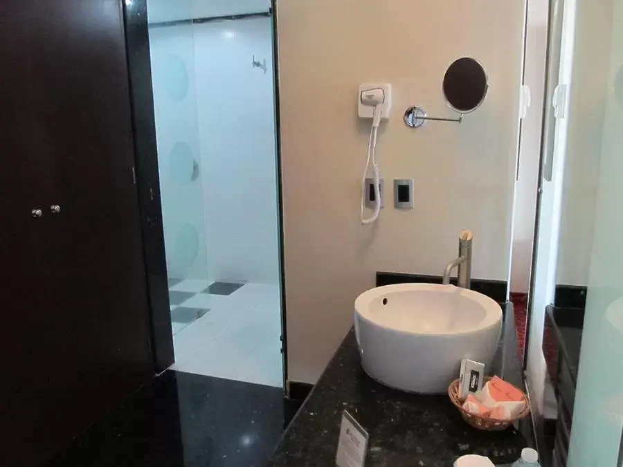 Bathroom in Hotel Scala Magna