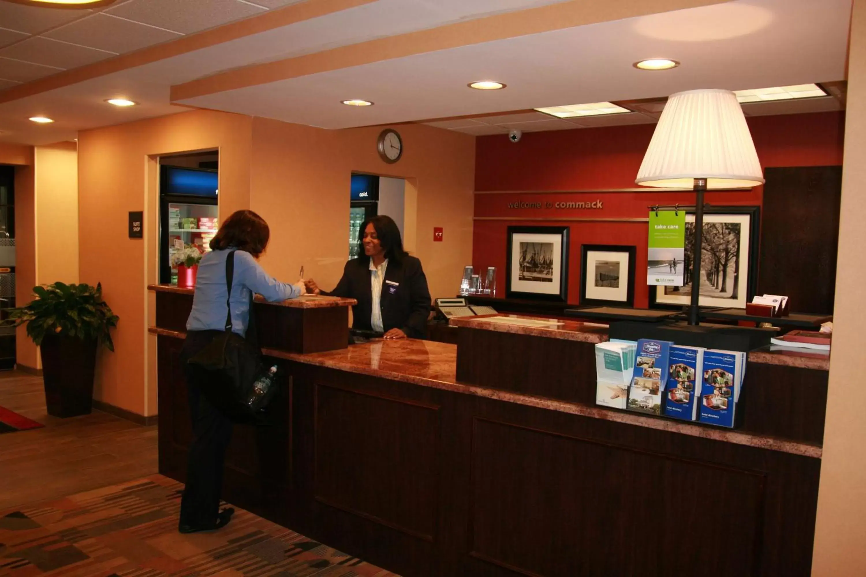 Lobby or reception, Lobby/Reception in Hampton Inn Long Island/Commack