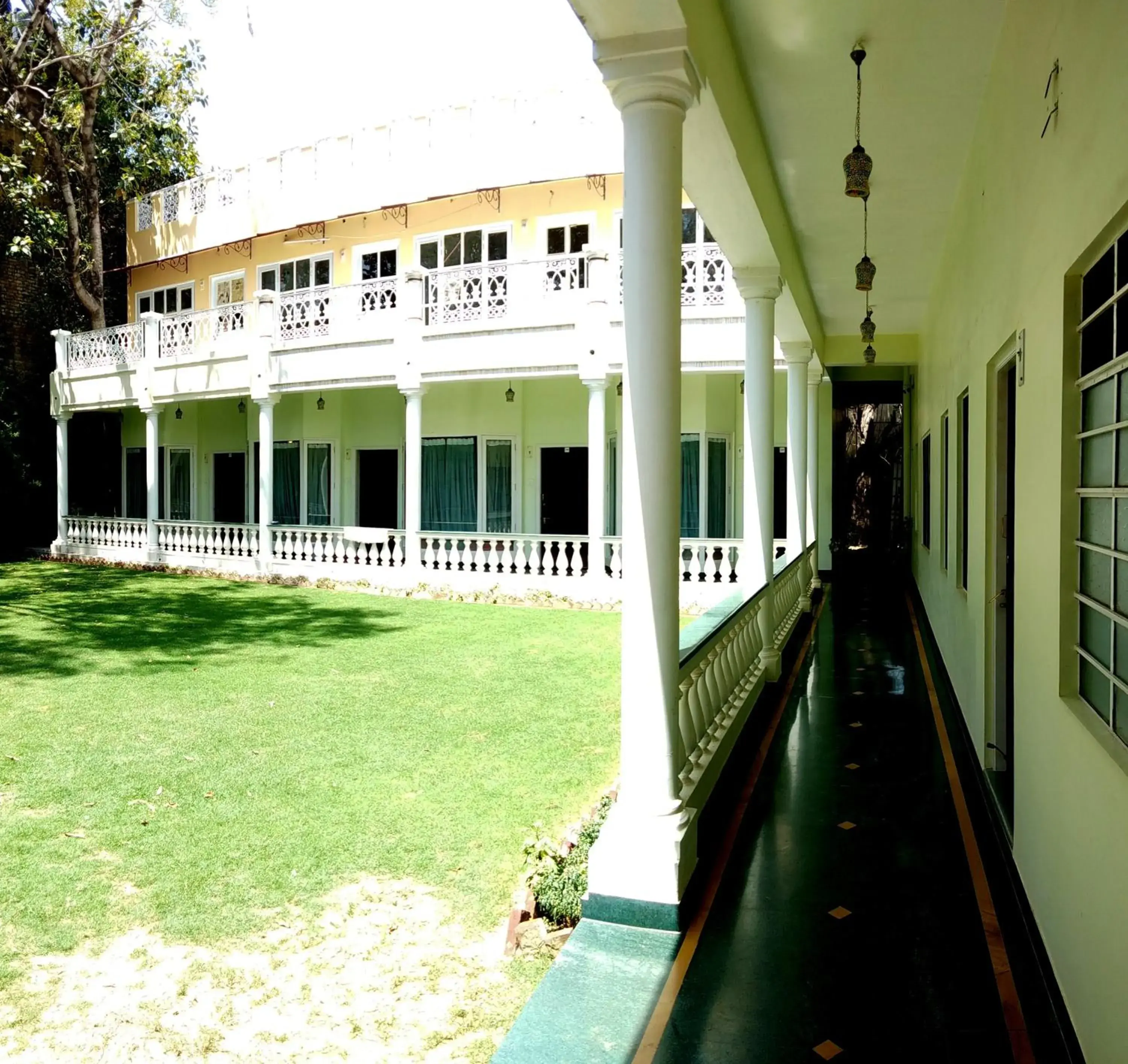Property Building in Jai Niwas Garden Hotel