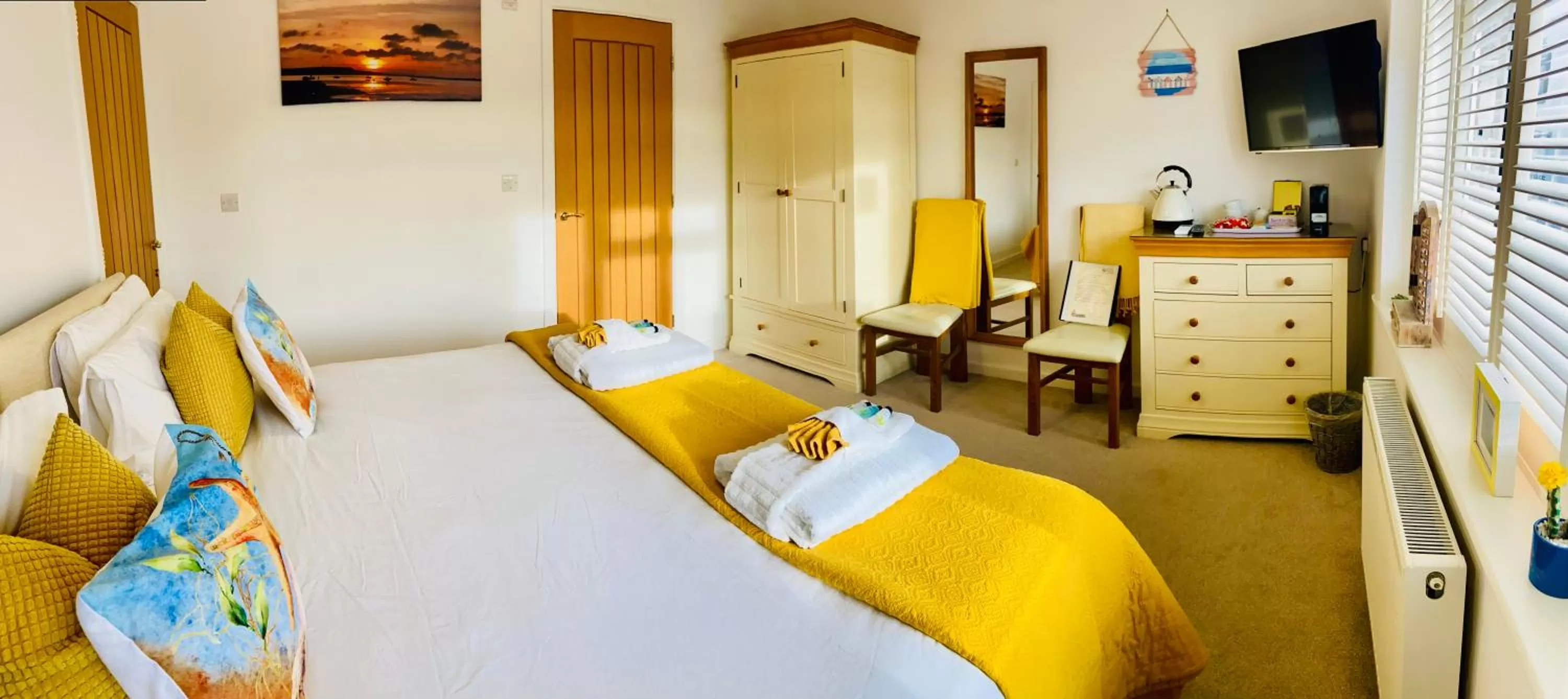 Bedroom in Avon Beach Bed & Breakfast