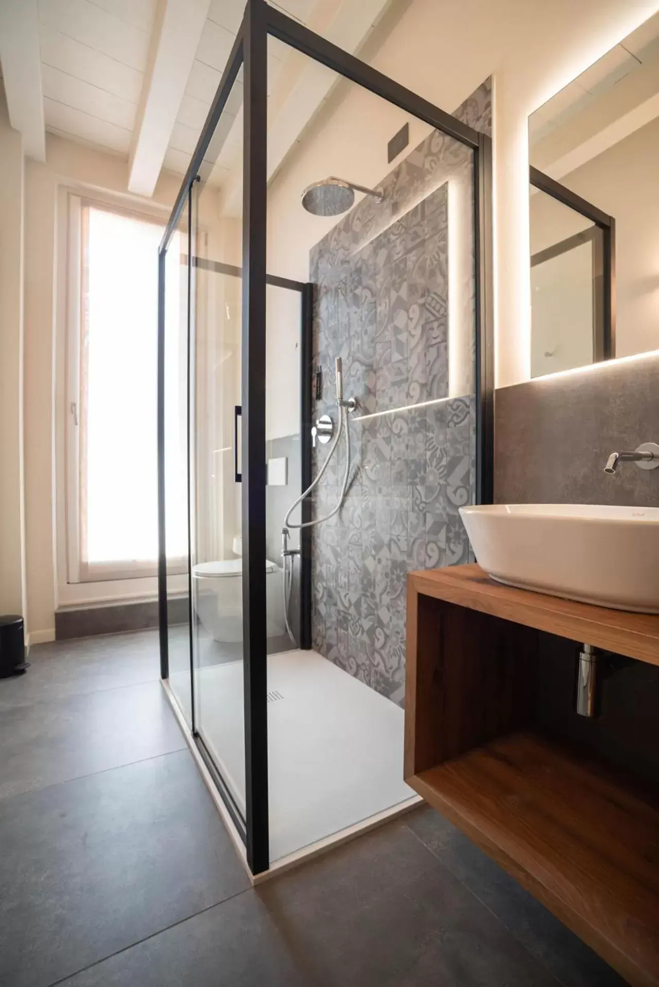 Shower, Bathroom in Maison Calcirelli rooms