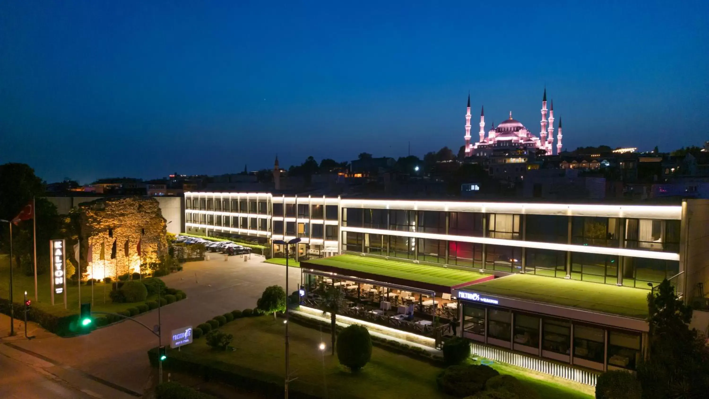 Property building in Kalyon Hotel Istanbul