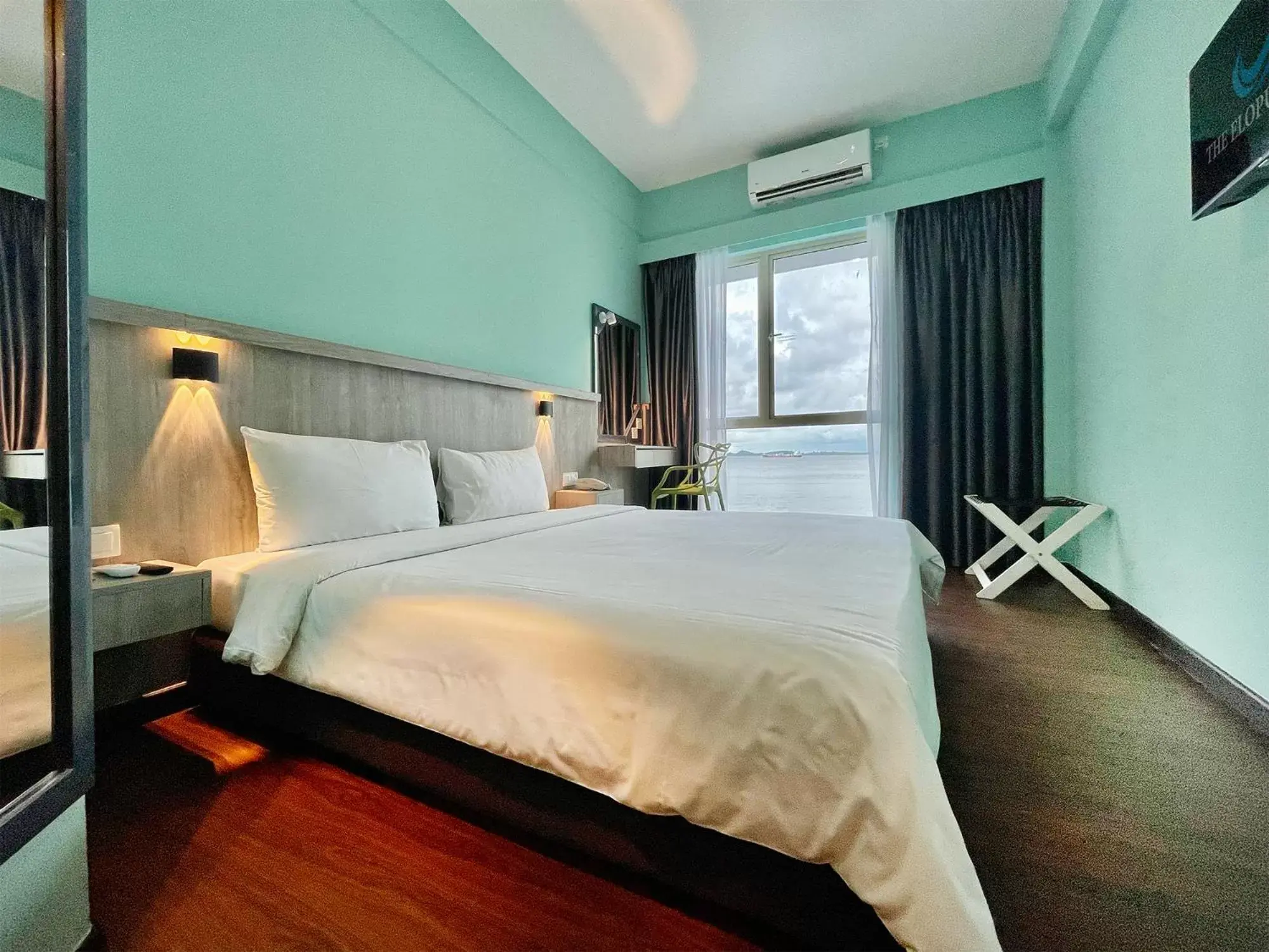 Bed in The Elopura Hotel