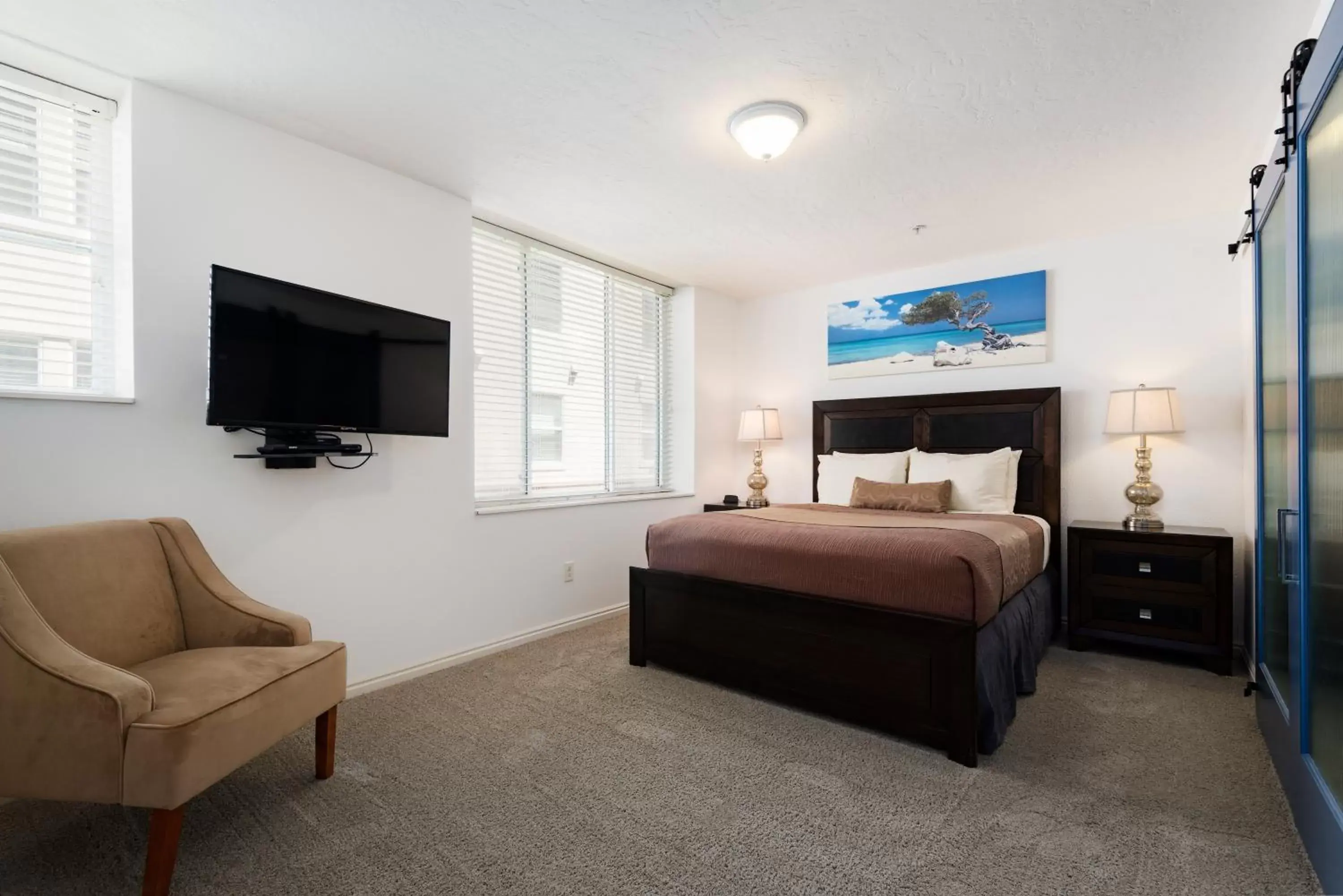 Bedroom, TV/Entertainment Center in The Kimball at Temple Square