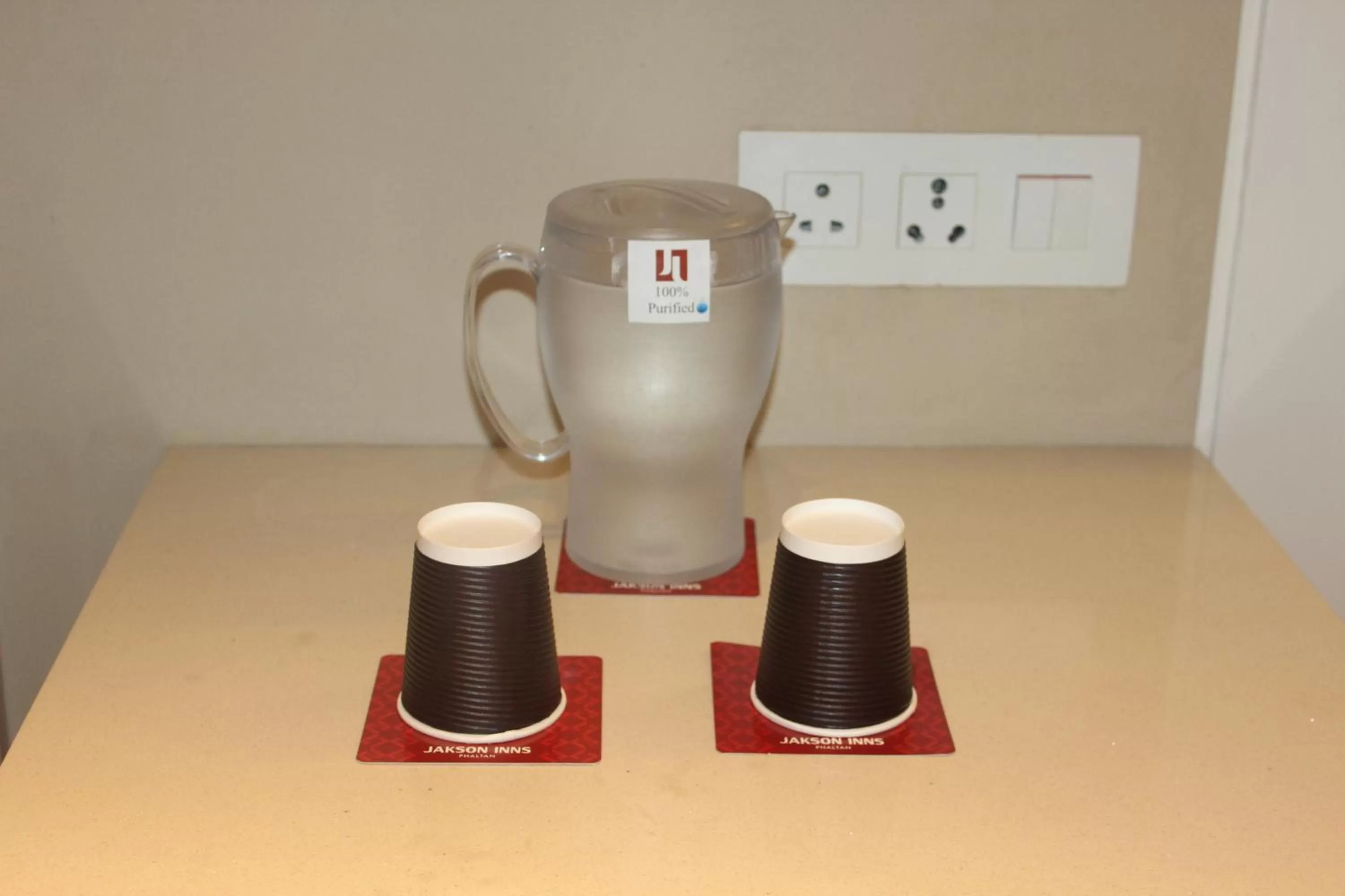 Coffee/tea facilities in Jakson Inns