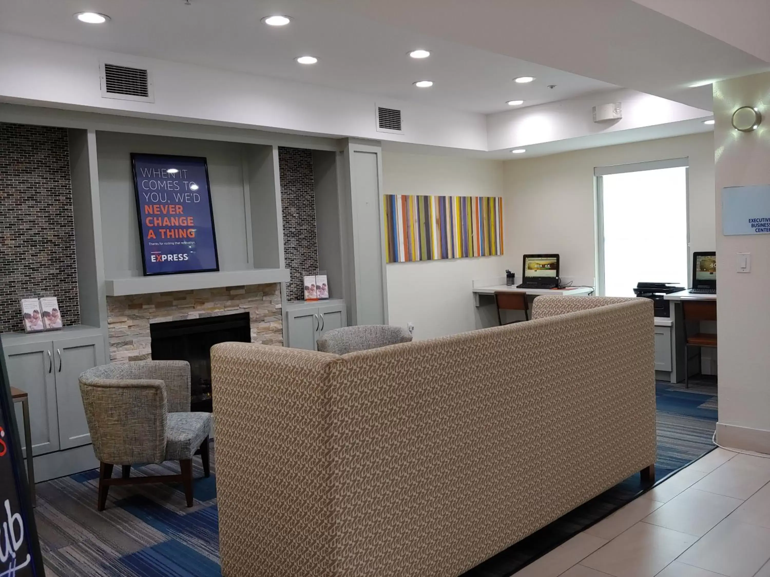 Other, Lobby/Reception in Holiday Inn Express Hotel & Suites Columbus, an IHG Hotel