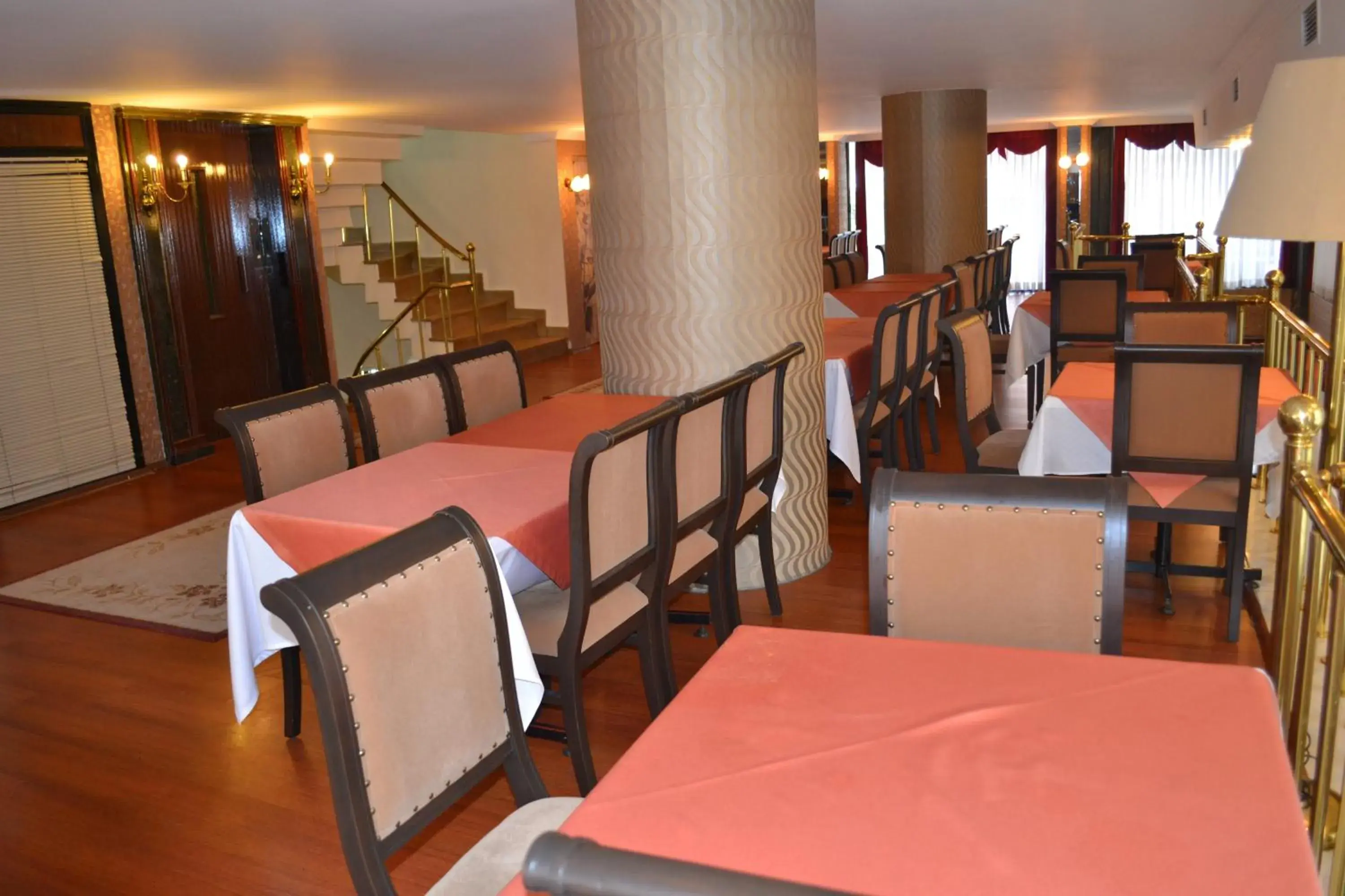 Breakfast, Restaurant/Places to Eat in Tayhan Hotel